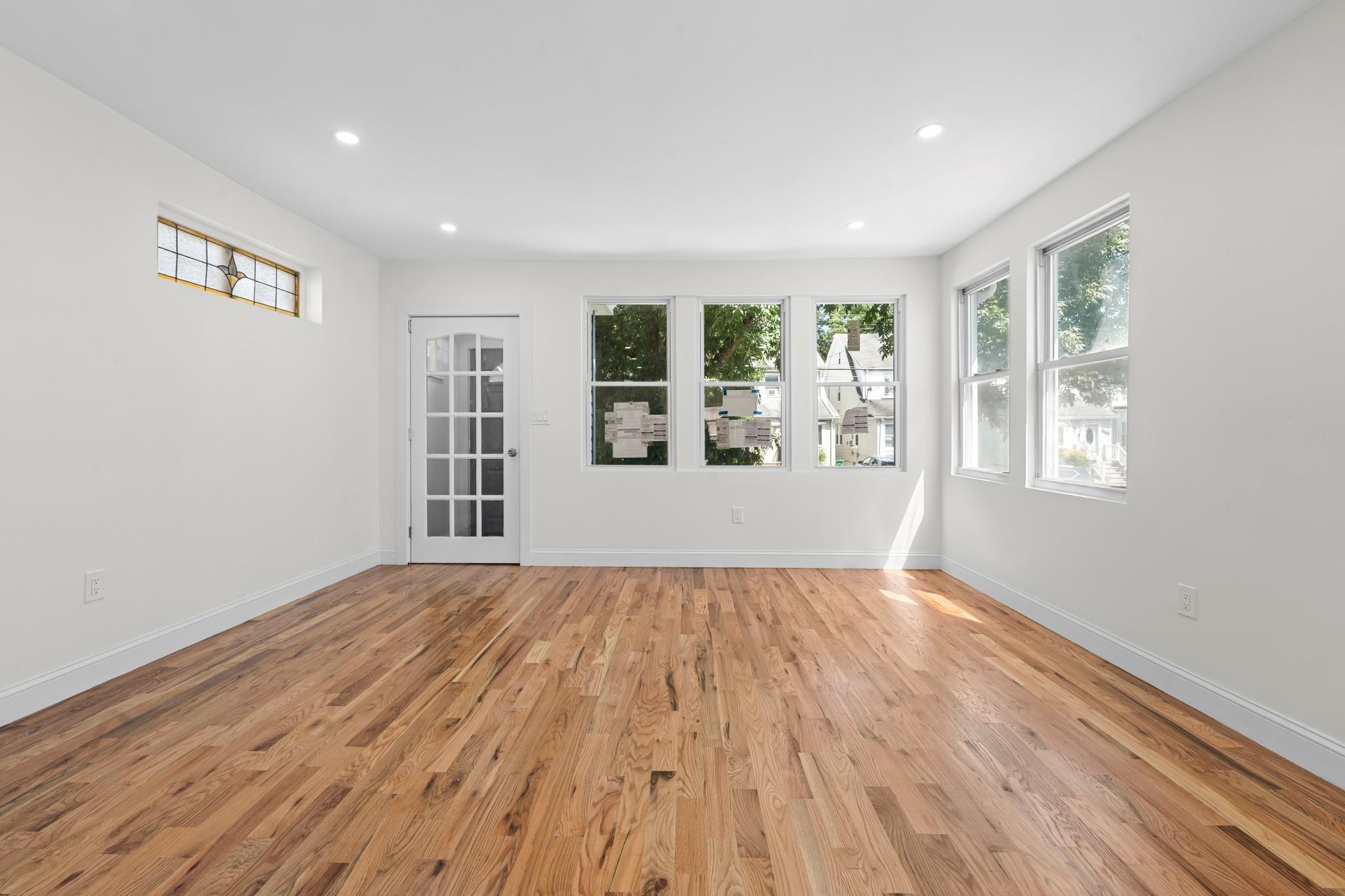 #6 photo, 13336 114th Place, 皇后區 奧松公園 South Ozone Park , NY 11420