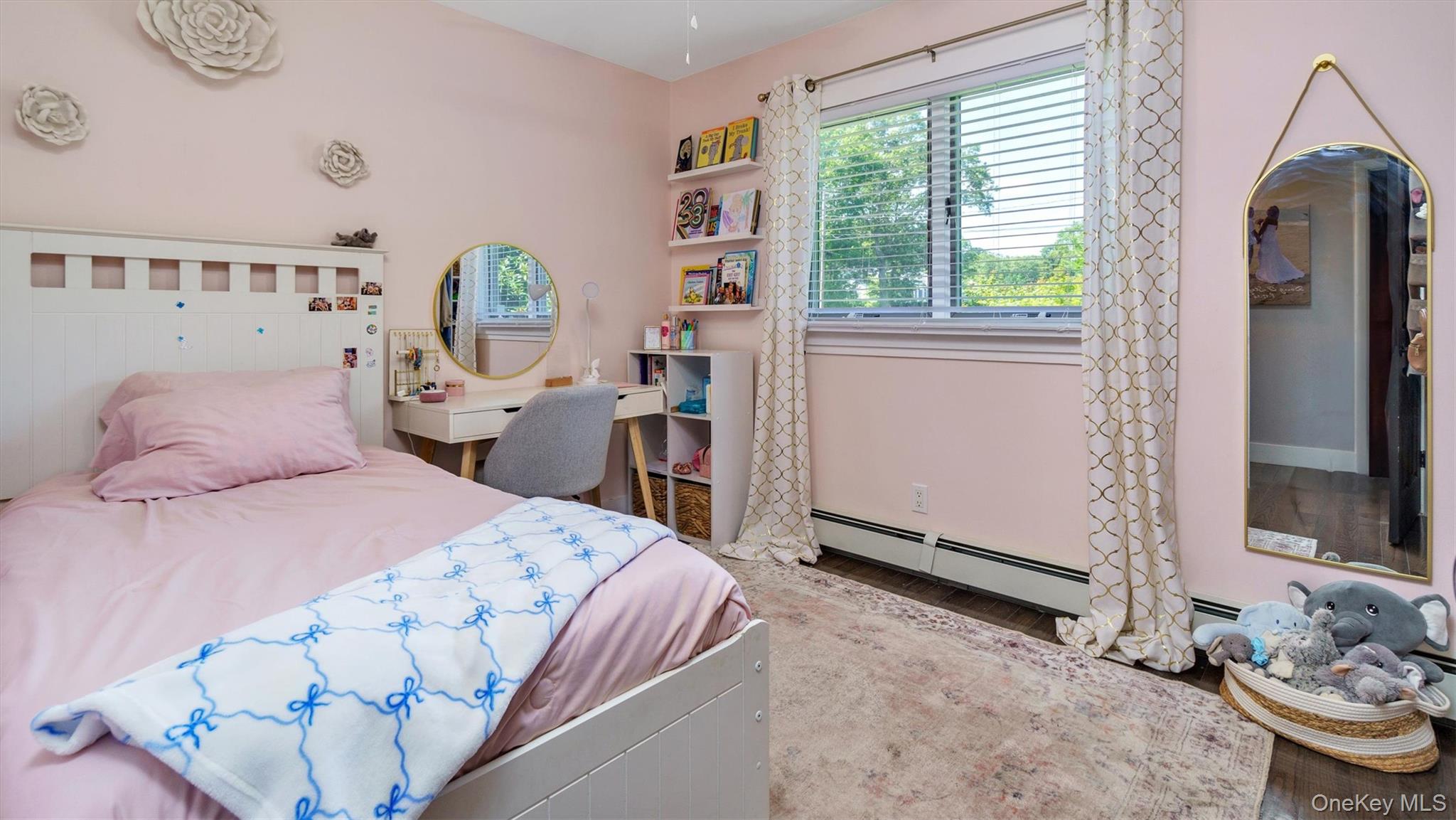 #11 photo, 21 Holzman Drive, サフォーク郡 Hampton Bays , NY 11946