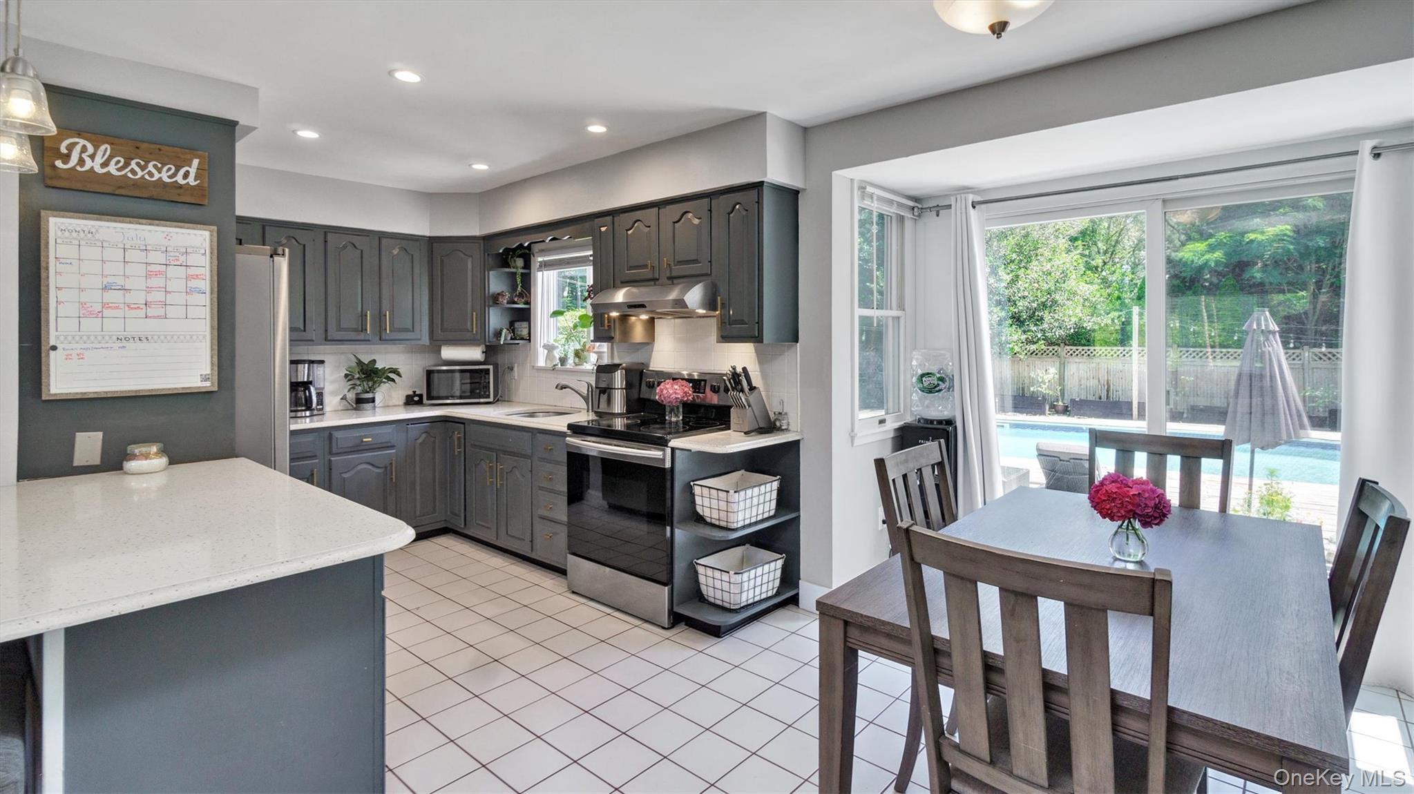 #7 photo, 21 Holzman Drive, サフォーク郡 Hampton Bays , NY 11946