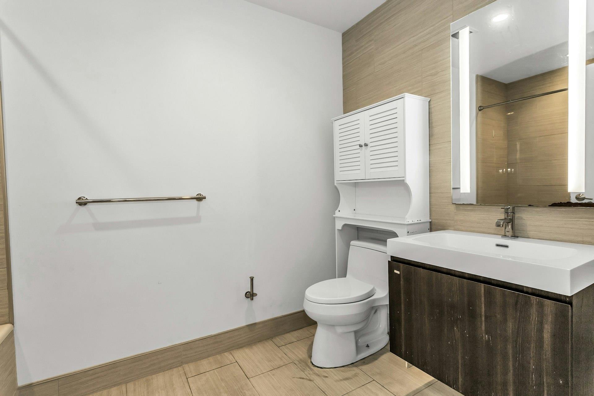 #11 photo, 131-03 40th Road, クイーンズ区 Flushing , NY 11354