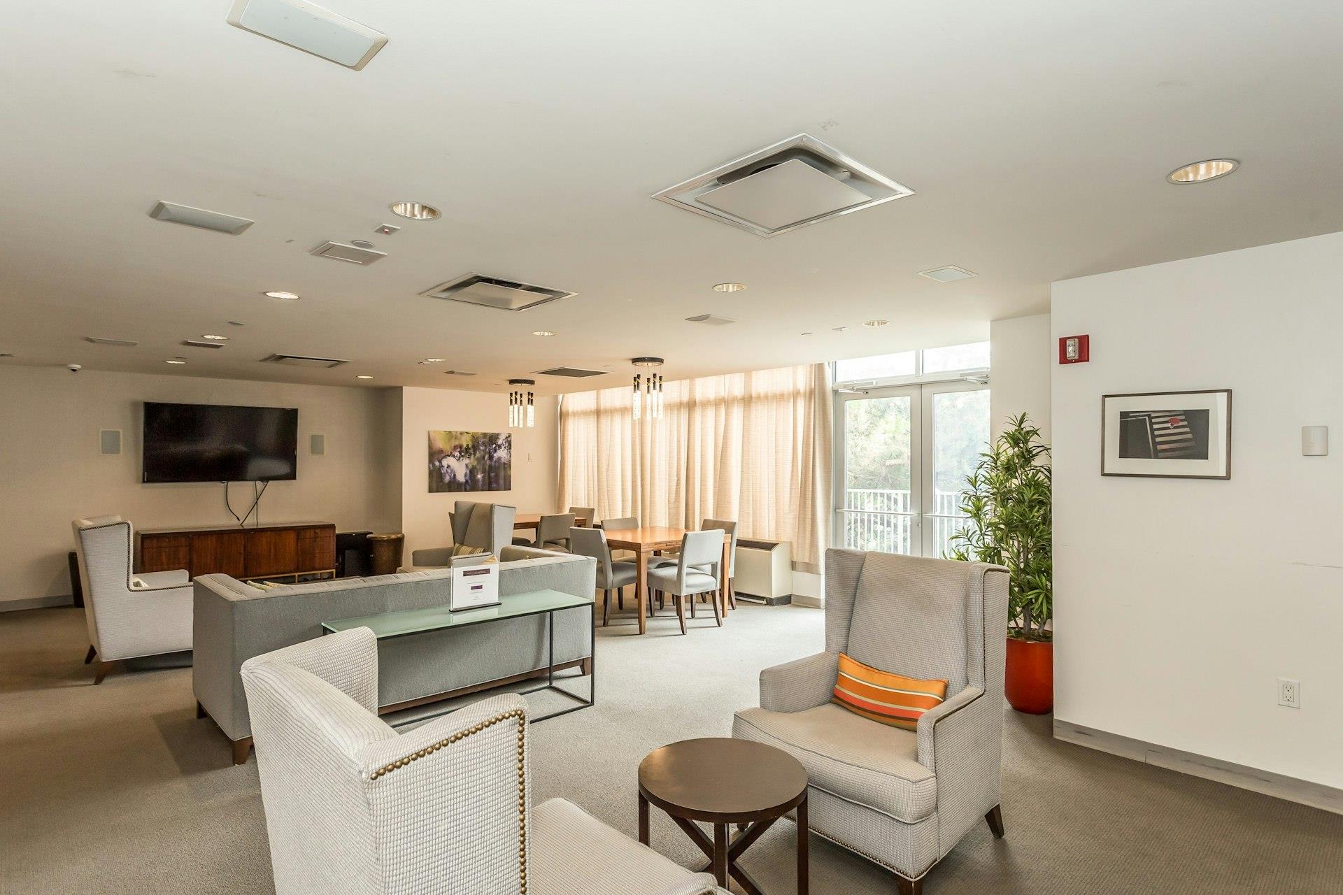 #12 photo, 131-03 40th Road, クイーンズ区 Flushing , NY 11354