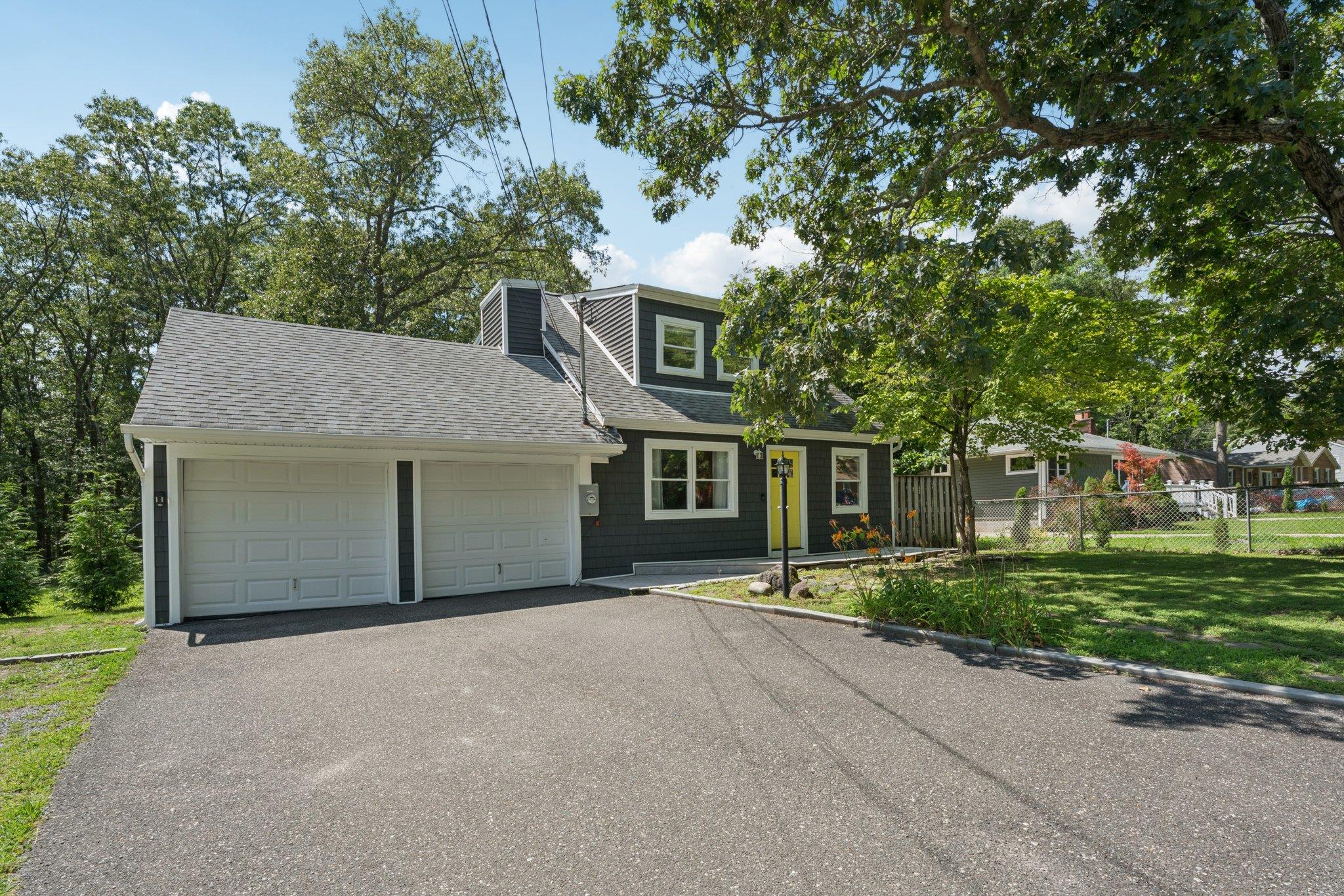 #1 photo, 100 Panamoka Trail, Ridge , NY 11961