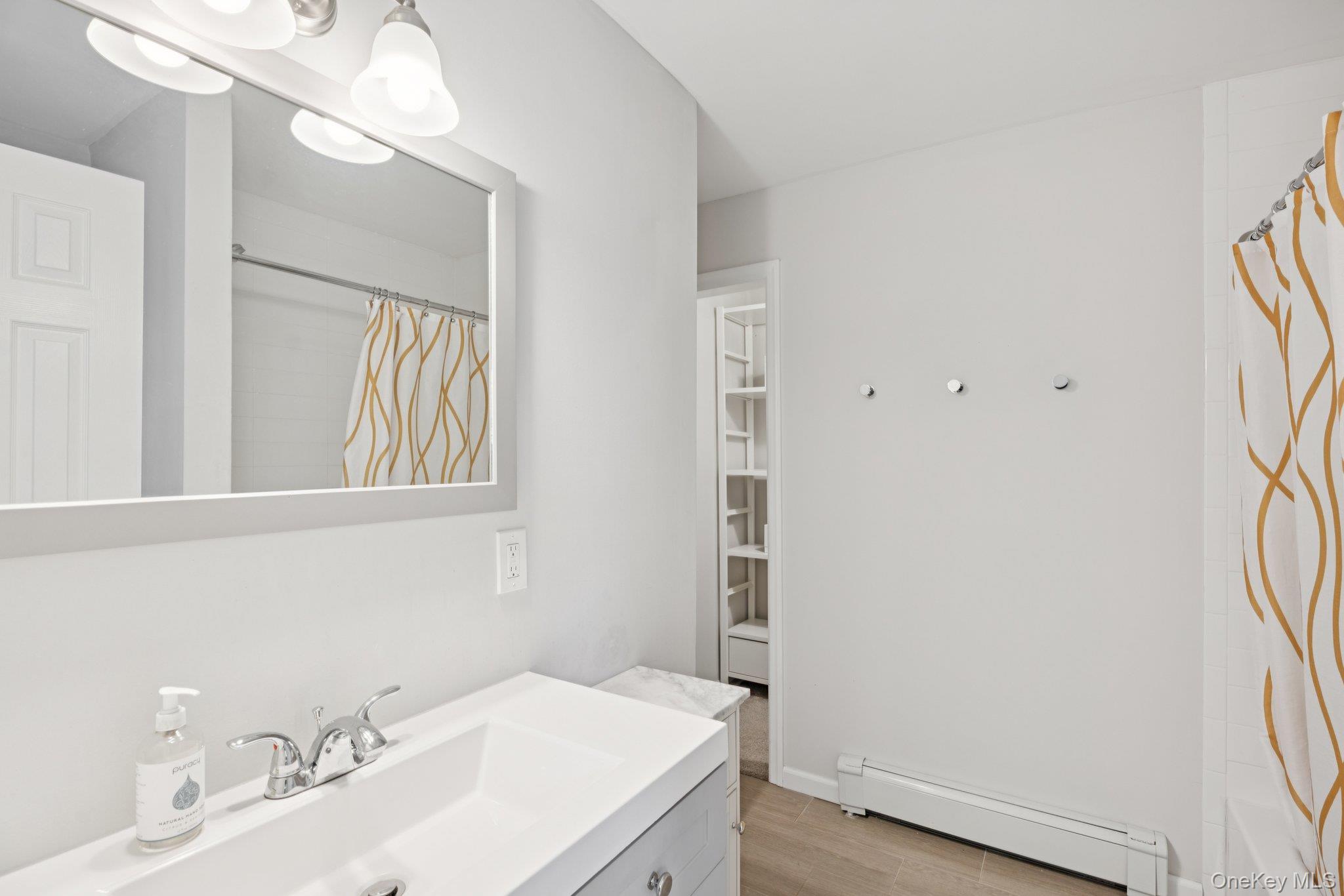 #14 photo, 100 Panamoka Trail, サフォーク郡 Ridge , NY 11961