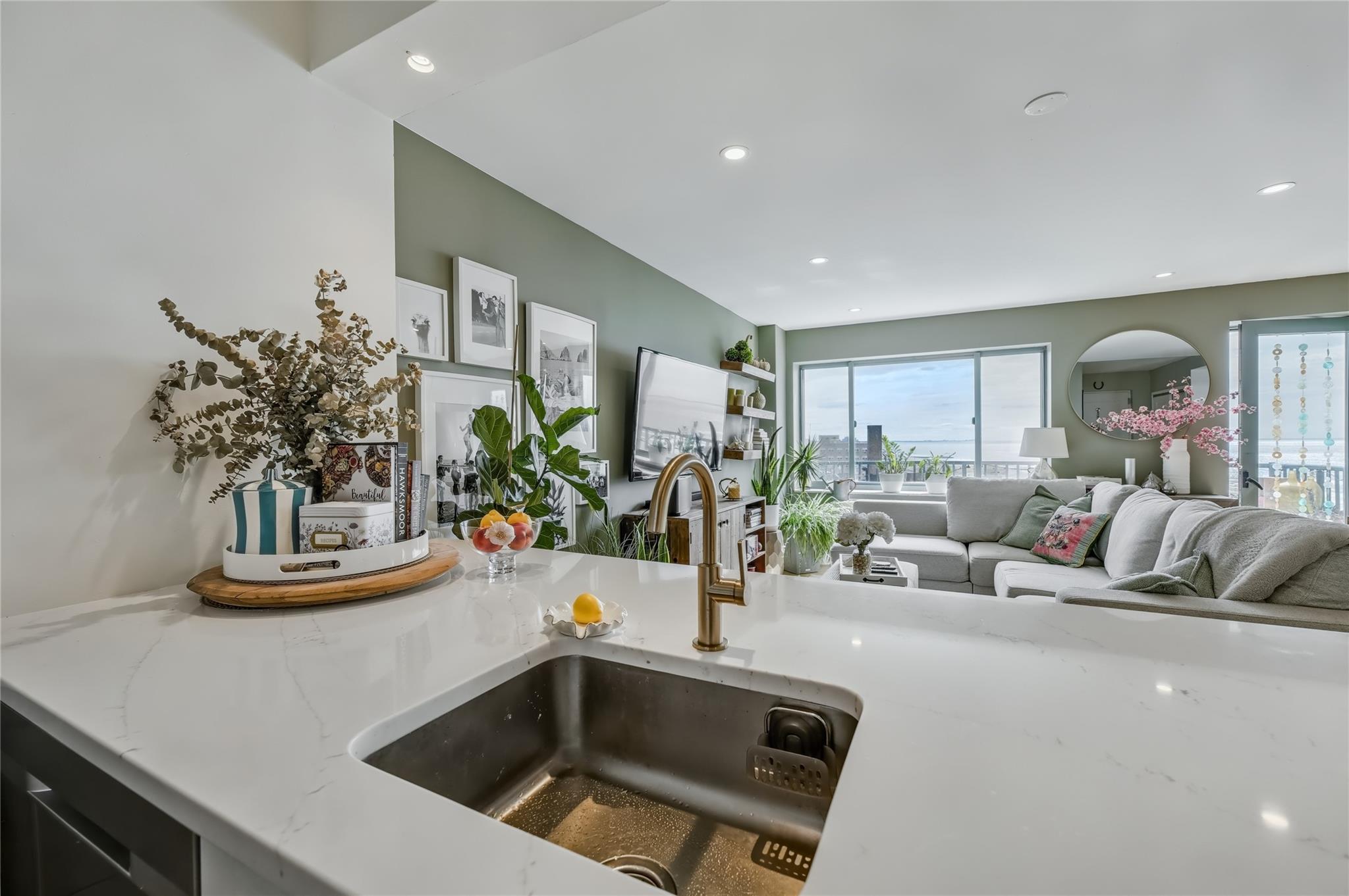 #7 photo, 136 Beach 117th Street, クイーンズ区 Rockaway Park , NY 11694