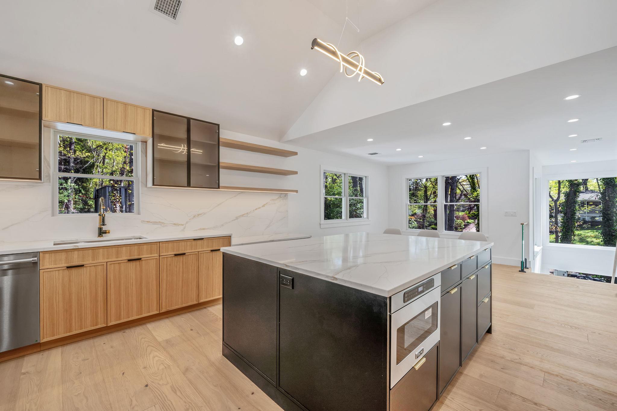 #10 photo, 40 Friendly Road, サフォーク郡 Smithtown , NY 11787