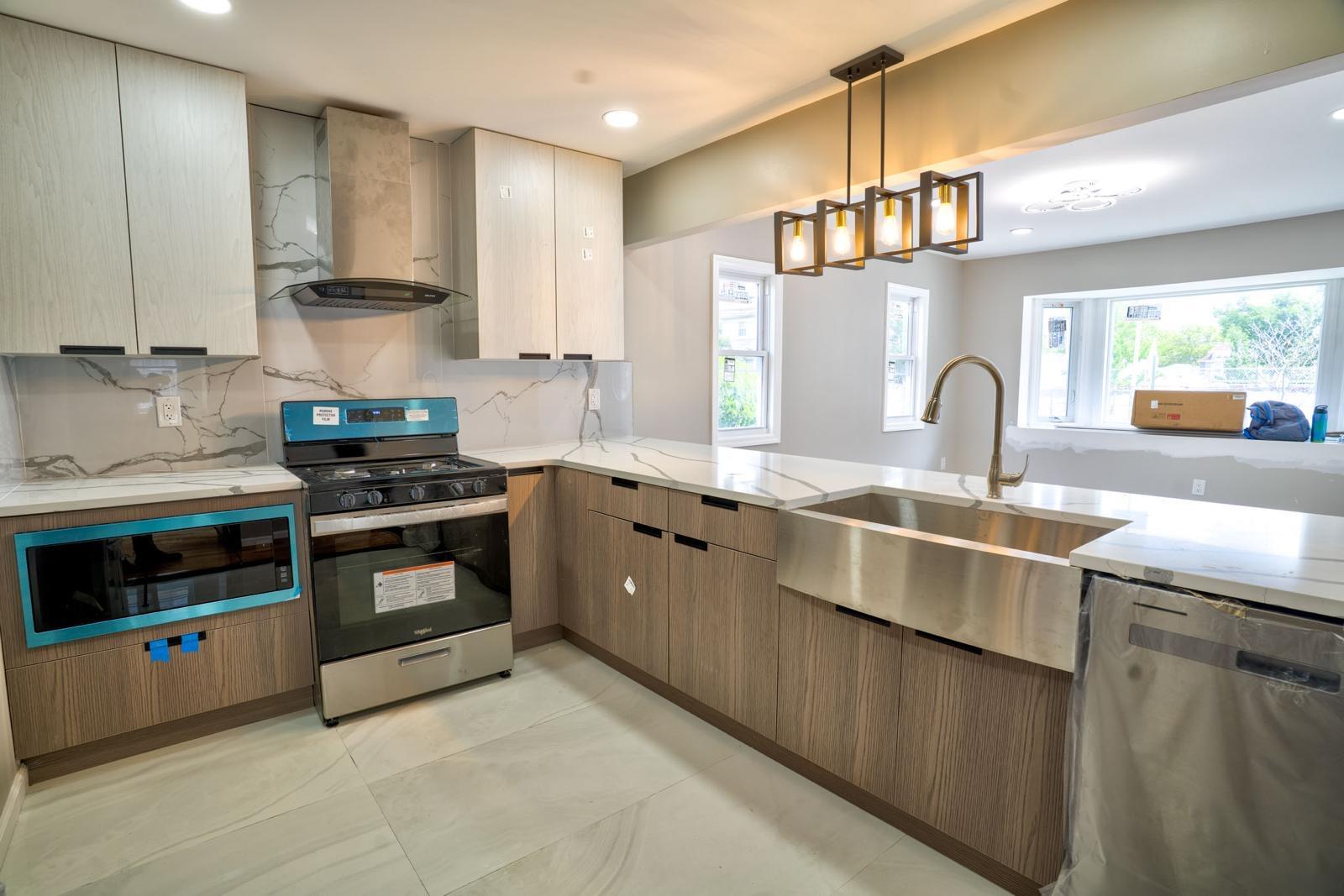 #10 photo, 117-18 145 Street, Jamaica , NY 11436