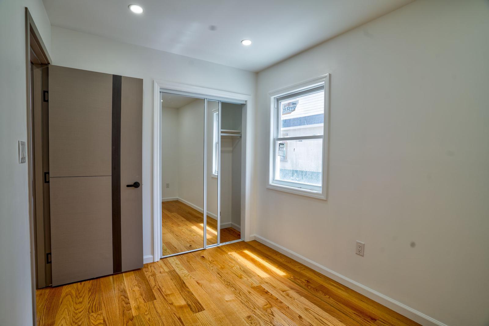 #20 photo, 117-18 145 Street, Jamaica , NY 11436