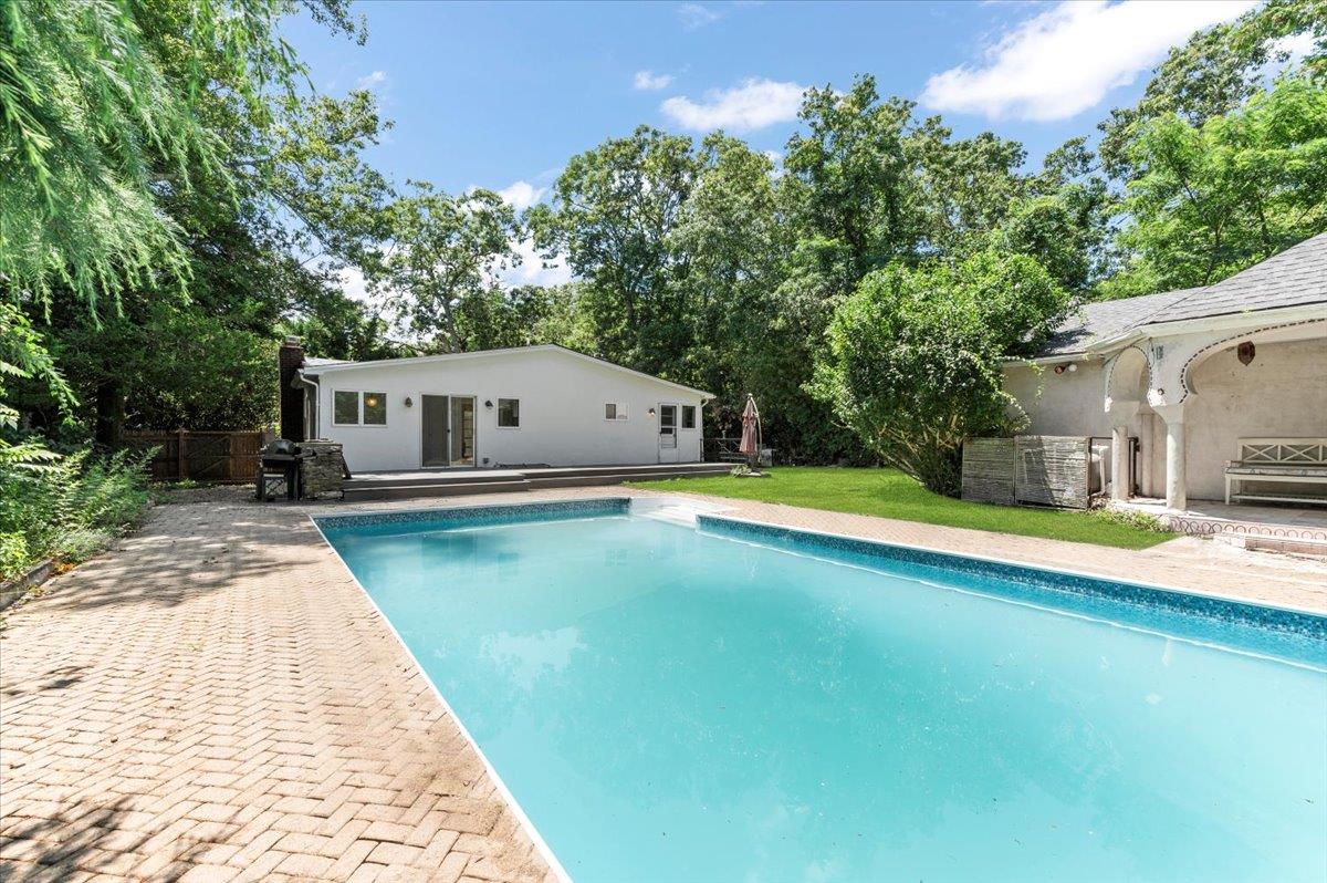 #4 photo, 56 W Donellan Road, サフォーク郡 Hampton Bays , NY 11946