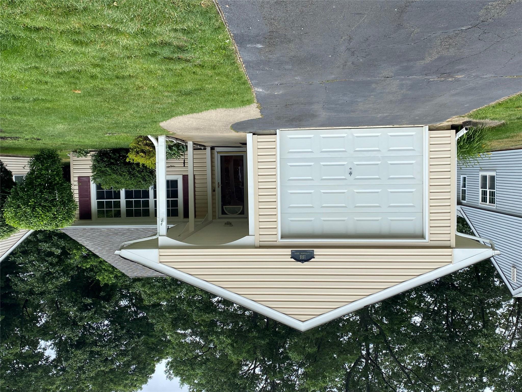 #1 photo, 188 Canterbury Drive, 东长岛 Ridge , NY 11961