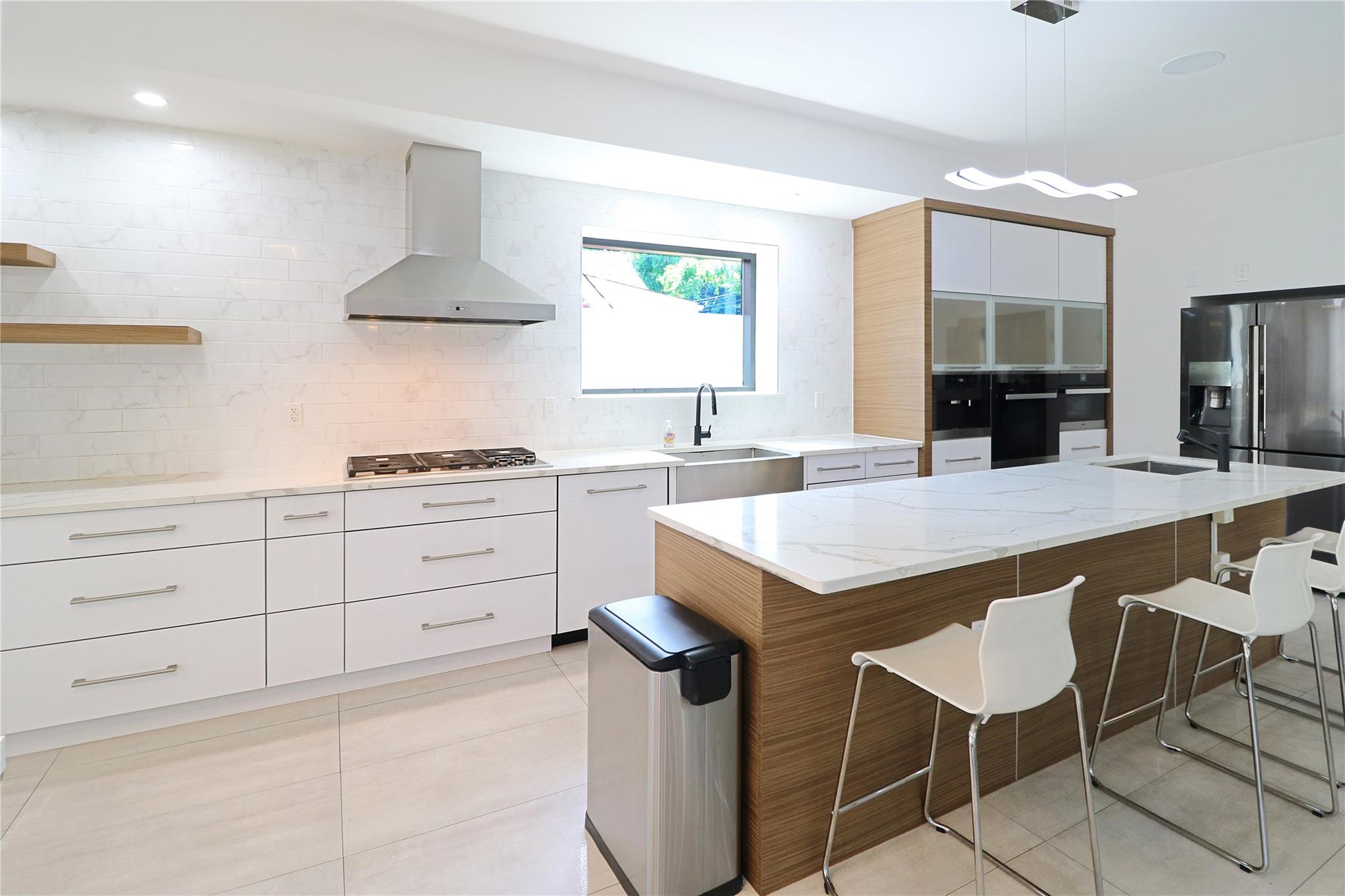 #18 photo, 4953 Fresh Meadow Lane, كوينز Fresh Meadows , NY 11365