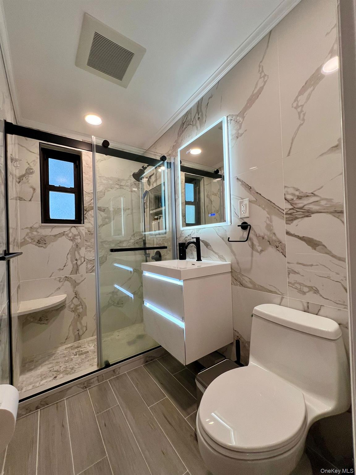 #10 photo, 17-72 166 Street, クイーンズ区 Whitestone , NY 11357