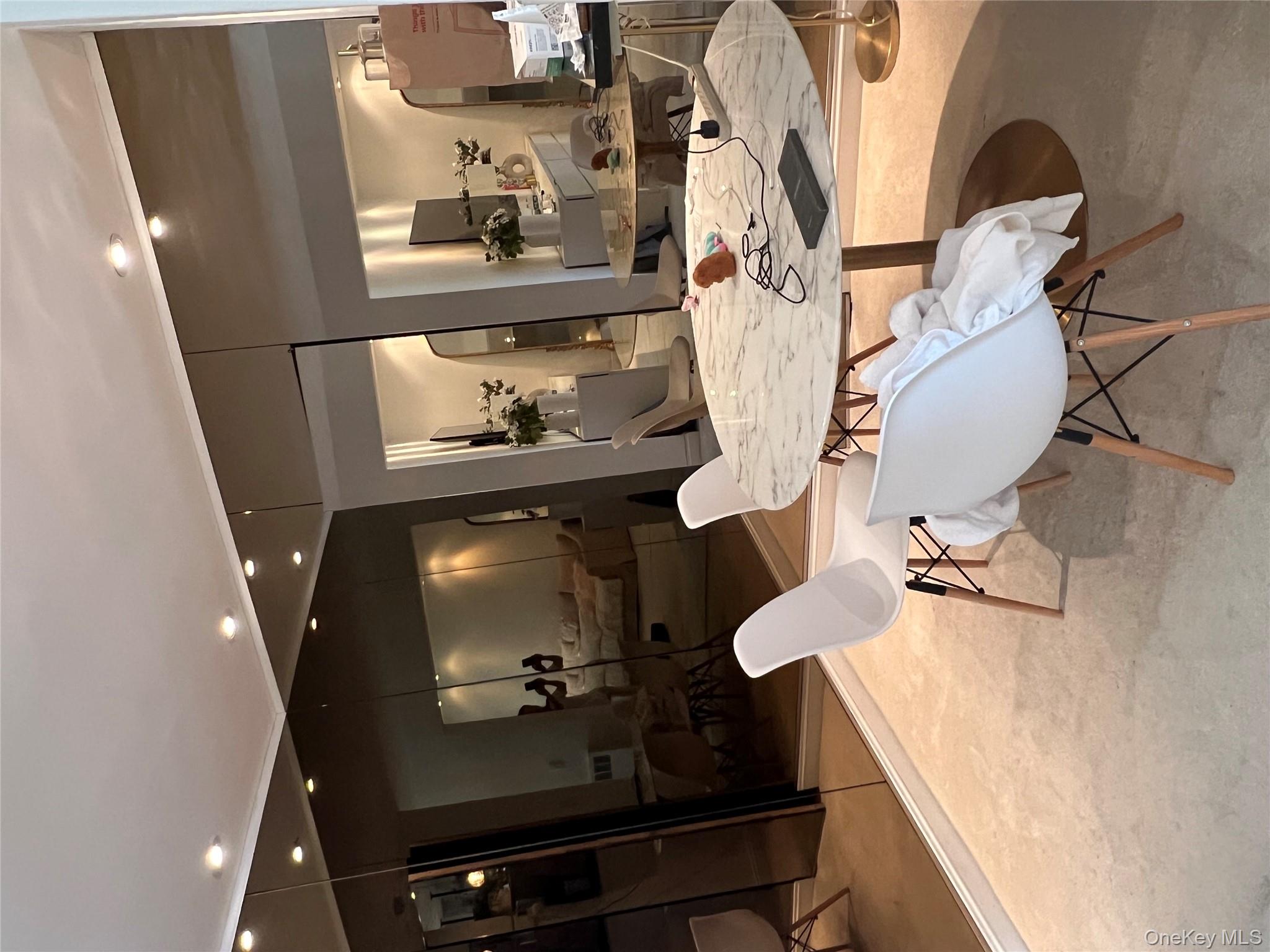 #11 photo, 138-46 68th Drive, クイーンズ区 Kew Garden Hills , NY 11367