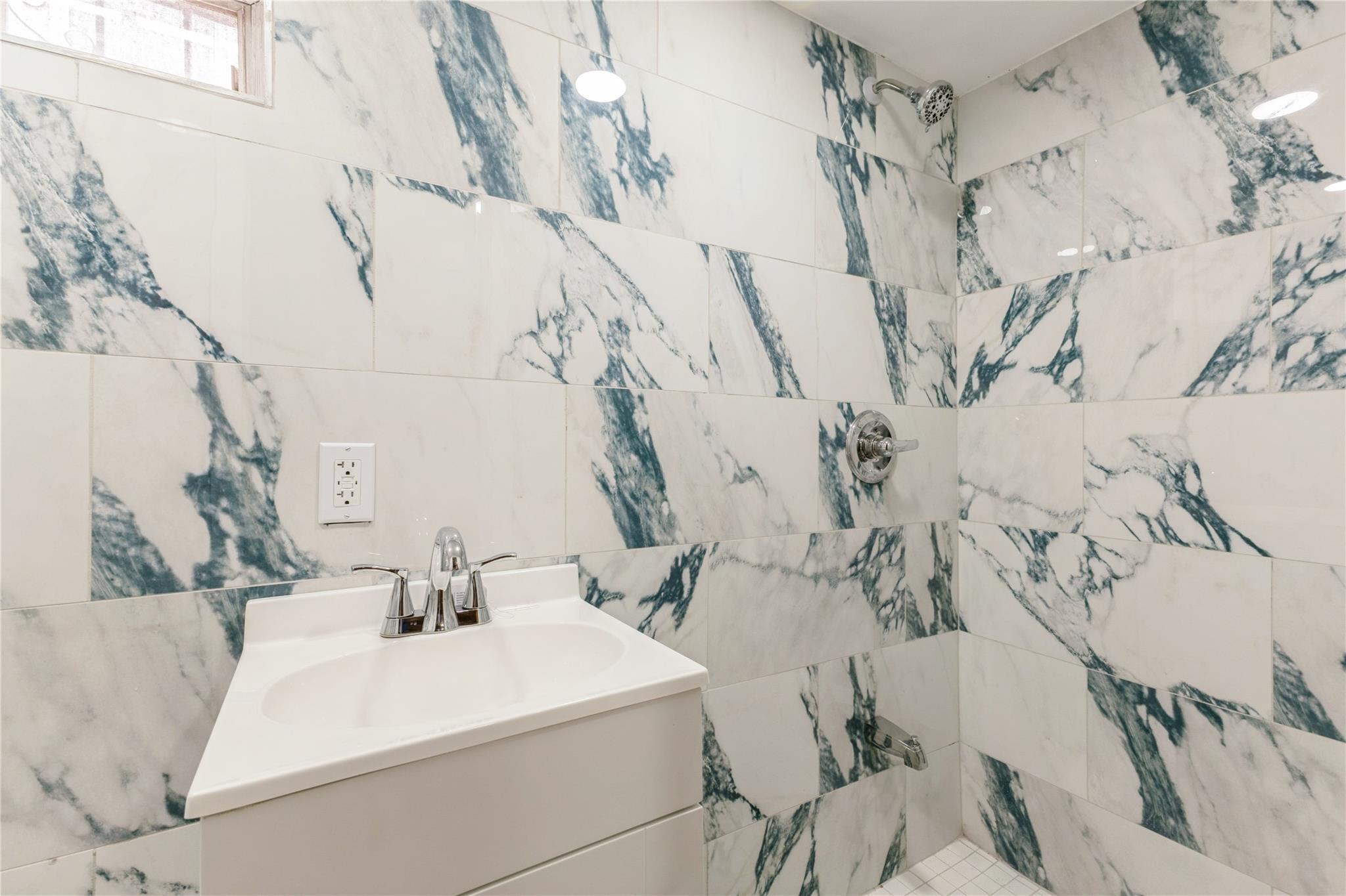 #14 photo, 604 E 38th Street, Brooklyn , NY 11203