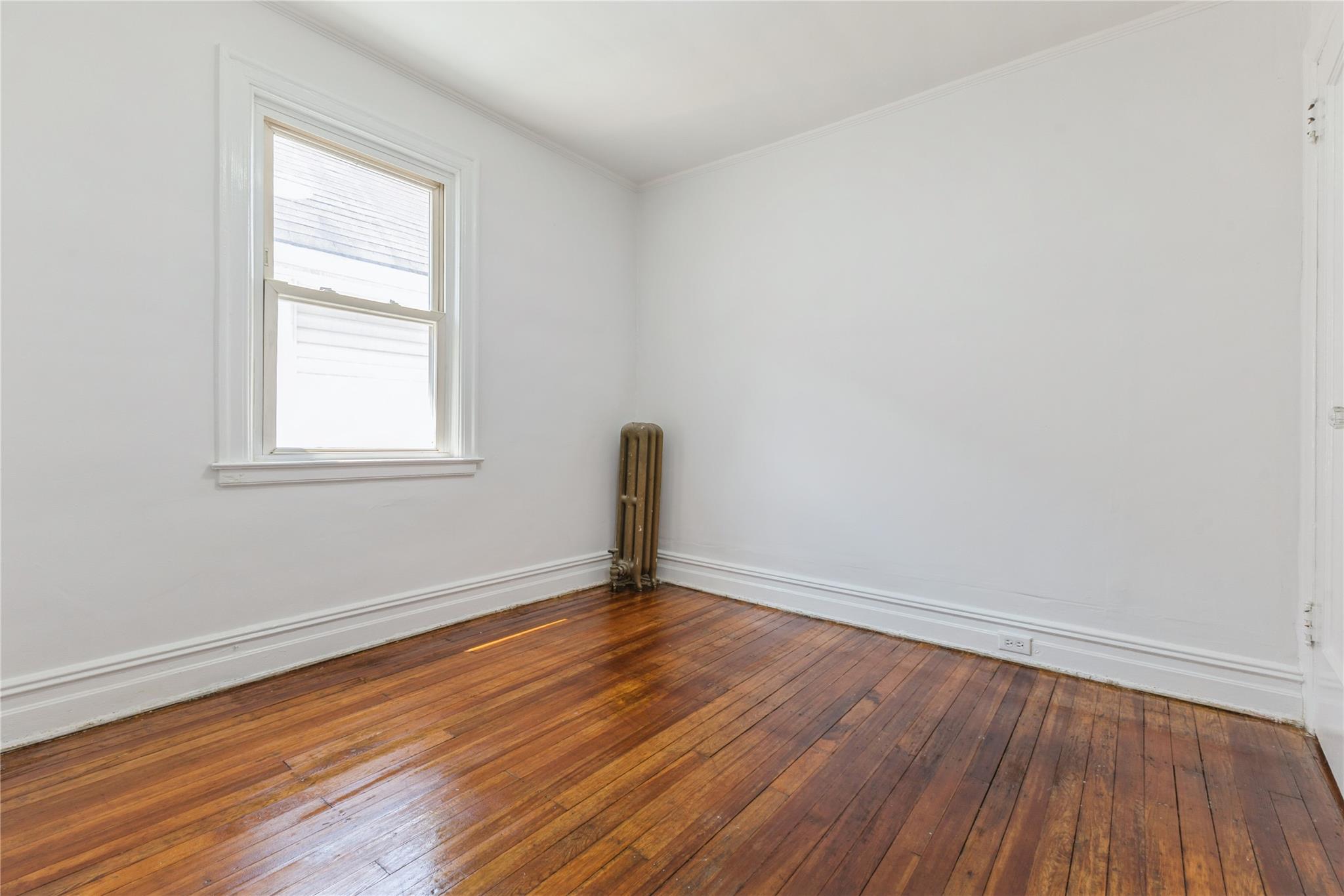 #9 photo, 604 E 38th Street, Brooklyn , NY 11203