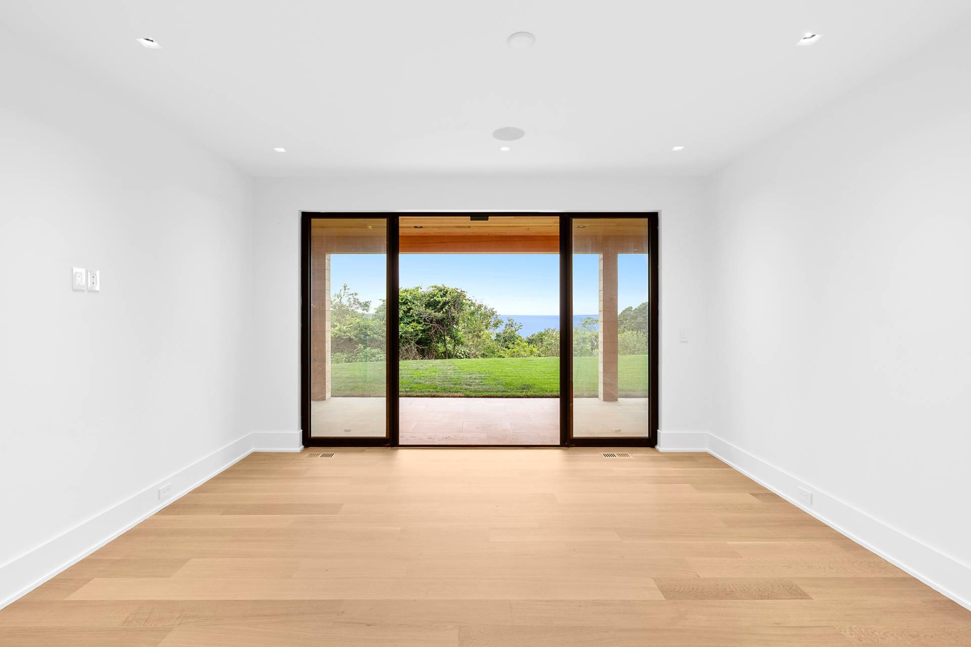 #40 photo, 15 North Neck Lane, Montauk , NY 11954