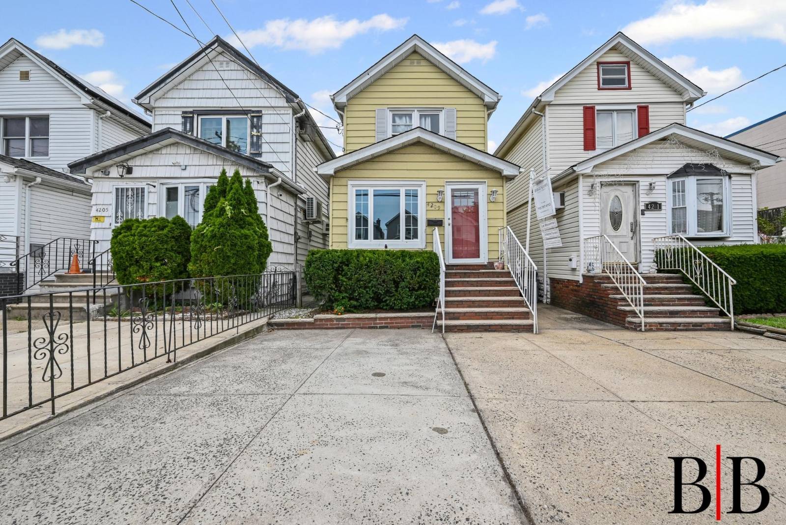 #1 photo, 4209 Avenue S, Marine Park , NY 11234