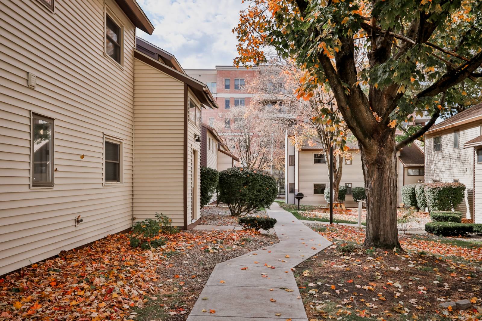 #3 photo, 108  High Rock Ave, Saratoga Springs , NY 12866