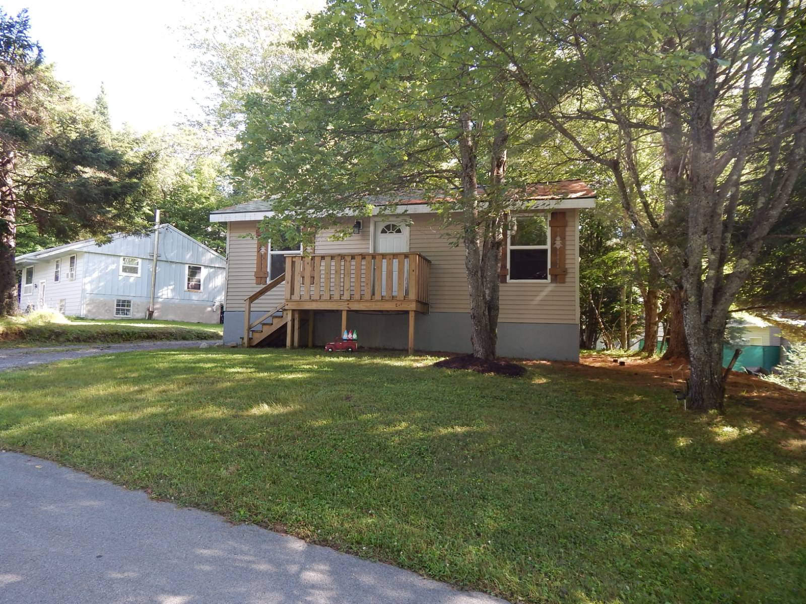 #3 photo, 141 Harvey St, Old Forge , NY 13420