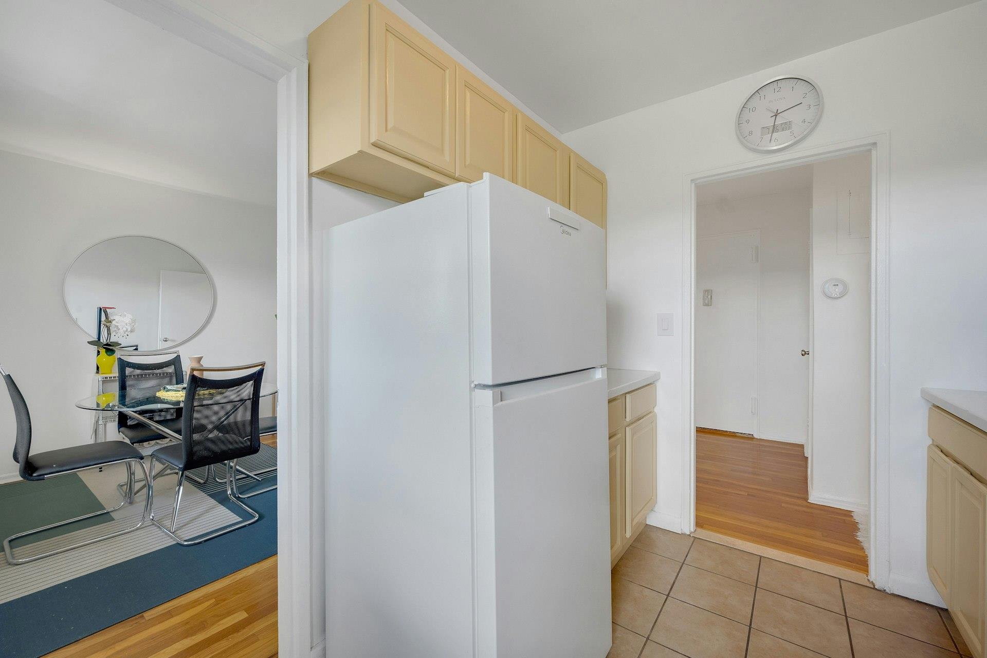 #9 photo, 440 Warburton Avenue, Yonkers , NY 10701