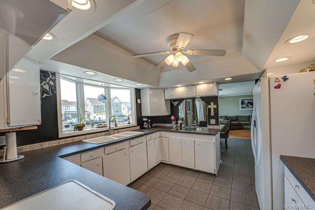 #12 photo, 66 Lighthouse Road, 東長島 Babylon , NY 11702