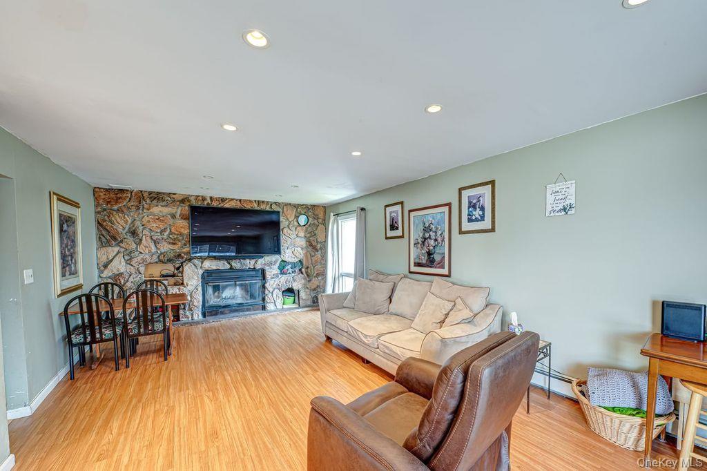 #16 photo, 66 Lighthouse Road, 東長島 Babylon , NY 11702