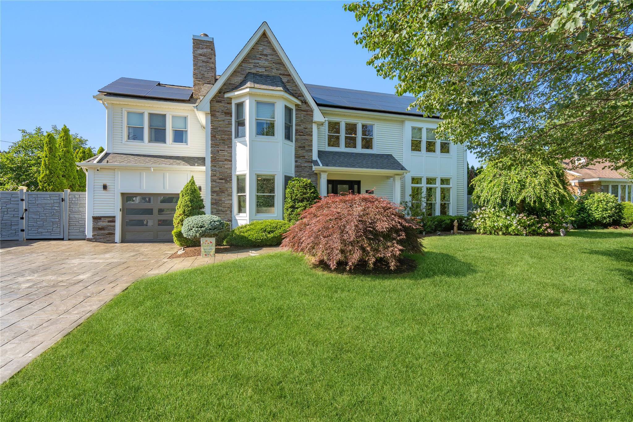 #1 photo, 11 Jerry Lane, Glen Cove , NY 11542