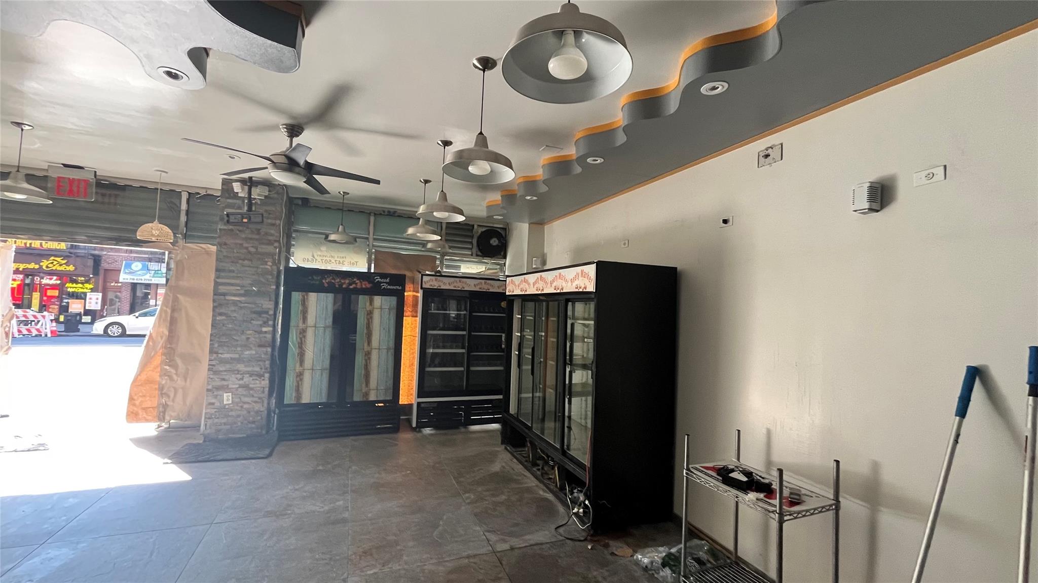 #3 photo, 2522 Steinway Street, クイーンズ区 Astoria , NY 11103