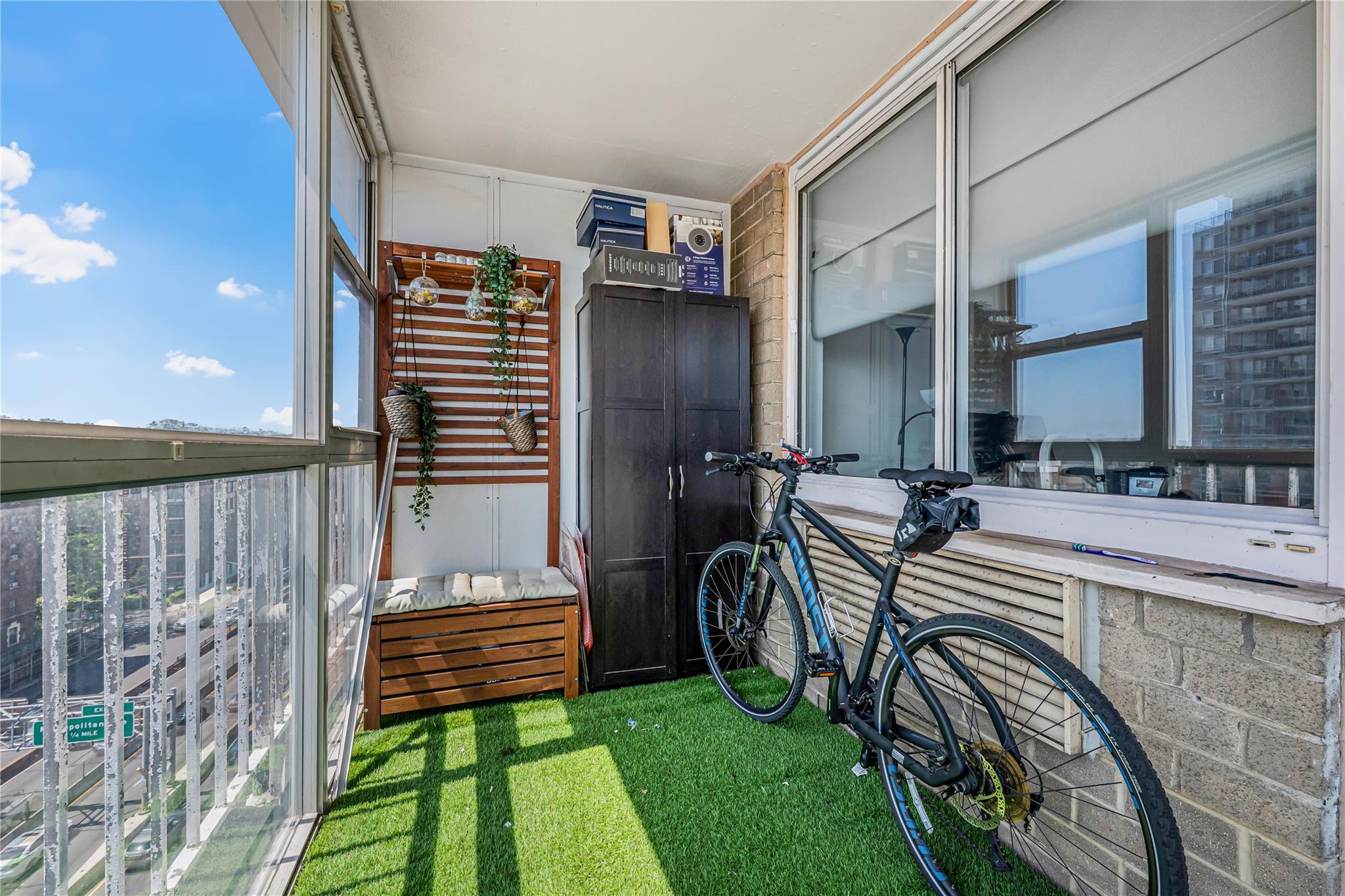 #13 photo, 118-17 Union Turnpike, Forest Hills , NY 11375