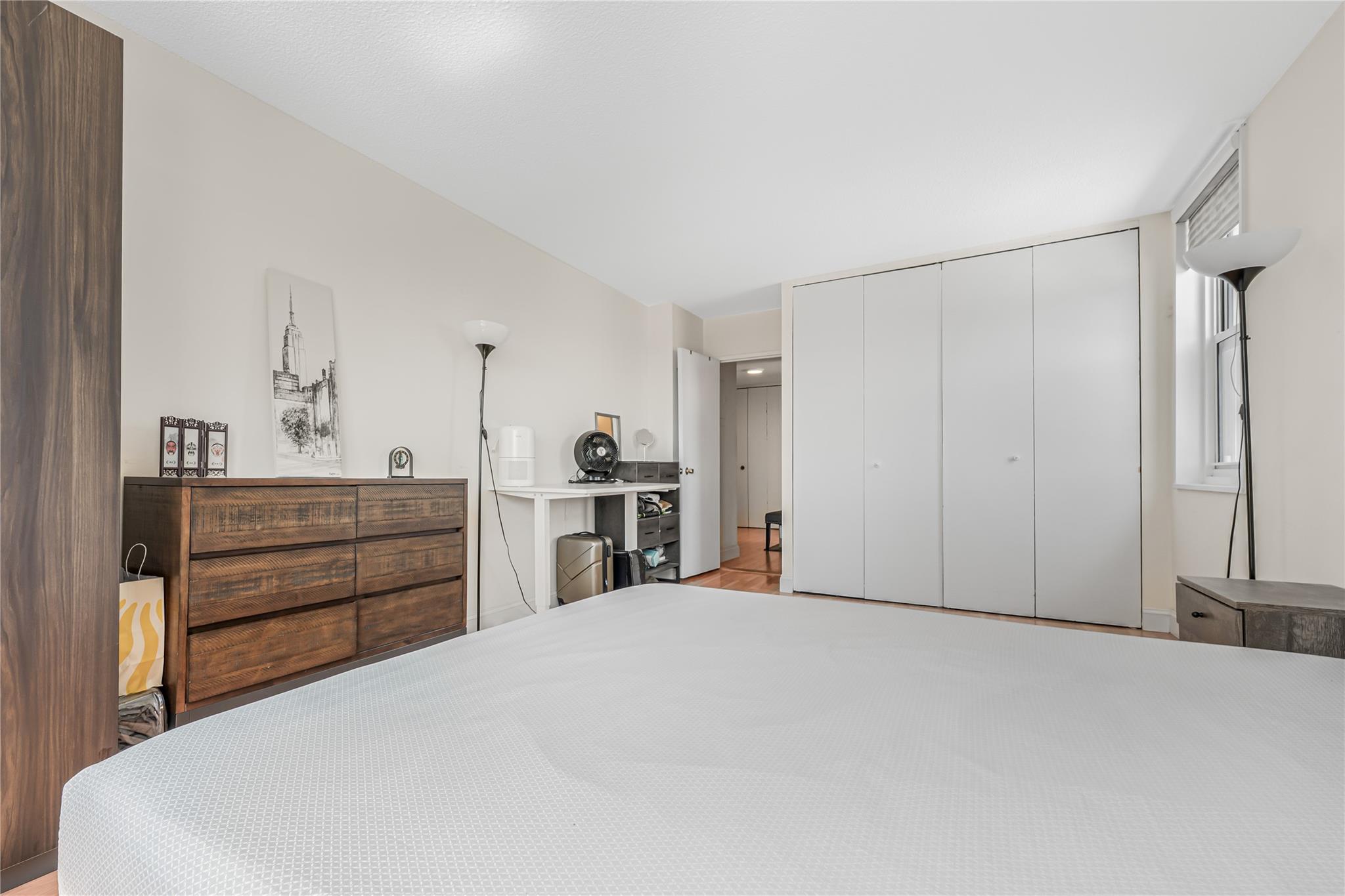 #9 photo, 118-17 Union Turnpike, Forest Hills , NY 11375