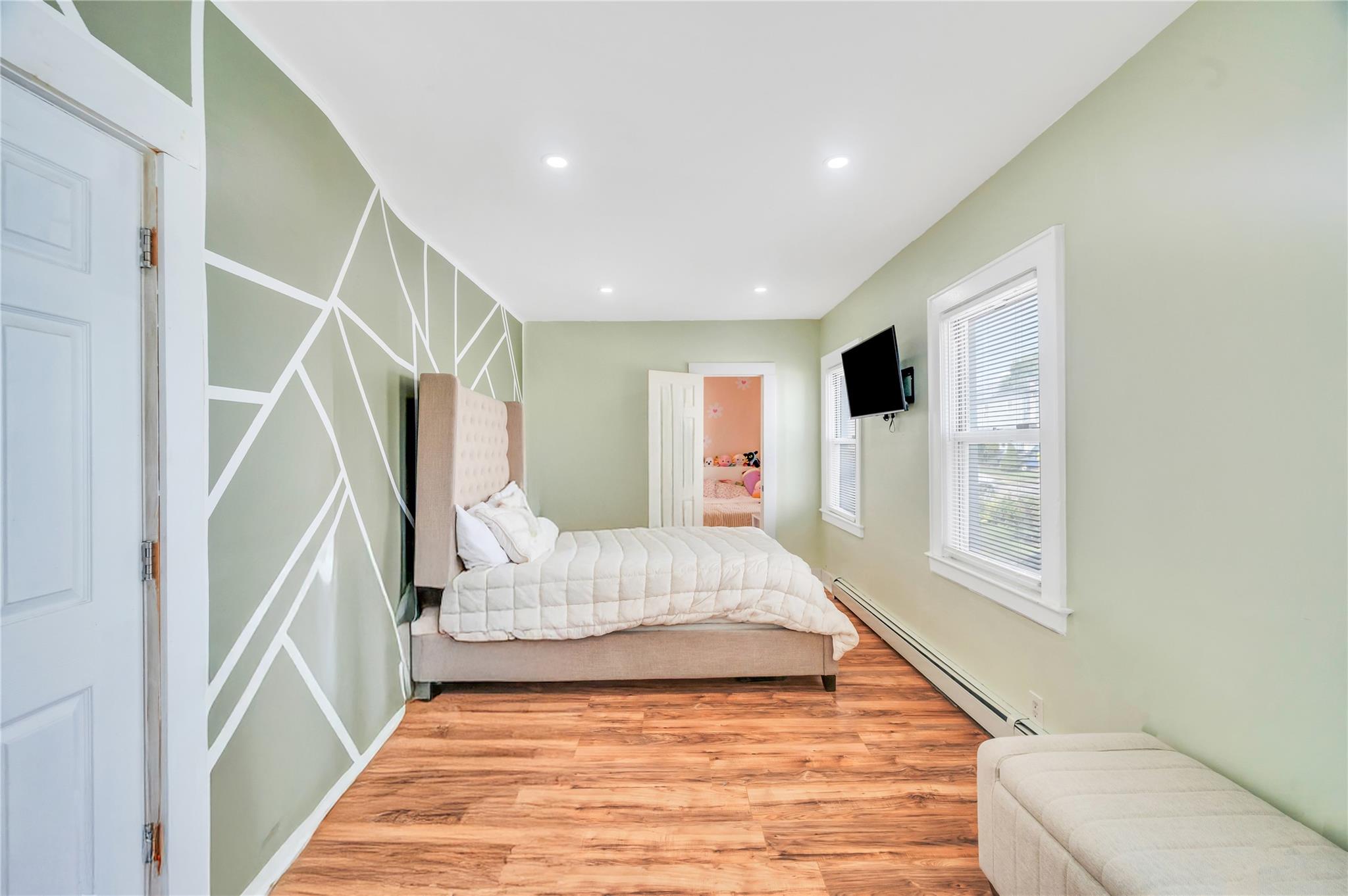 #16 photo, 728 Grand Terrace Avenue, Baldwin , NY 11510