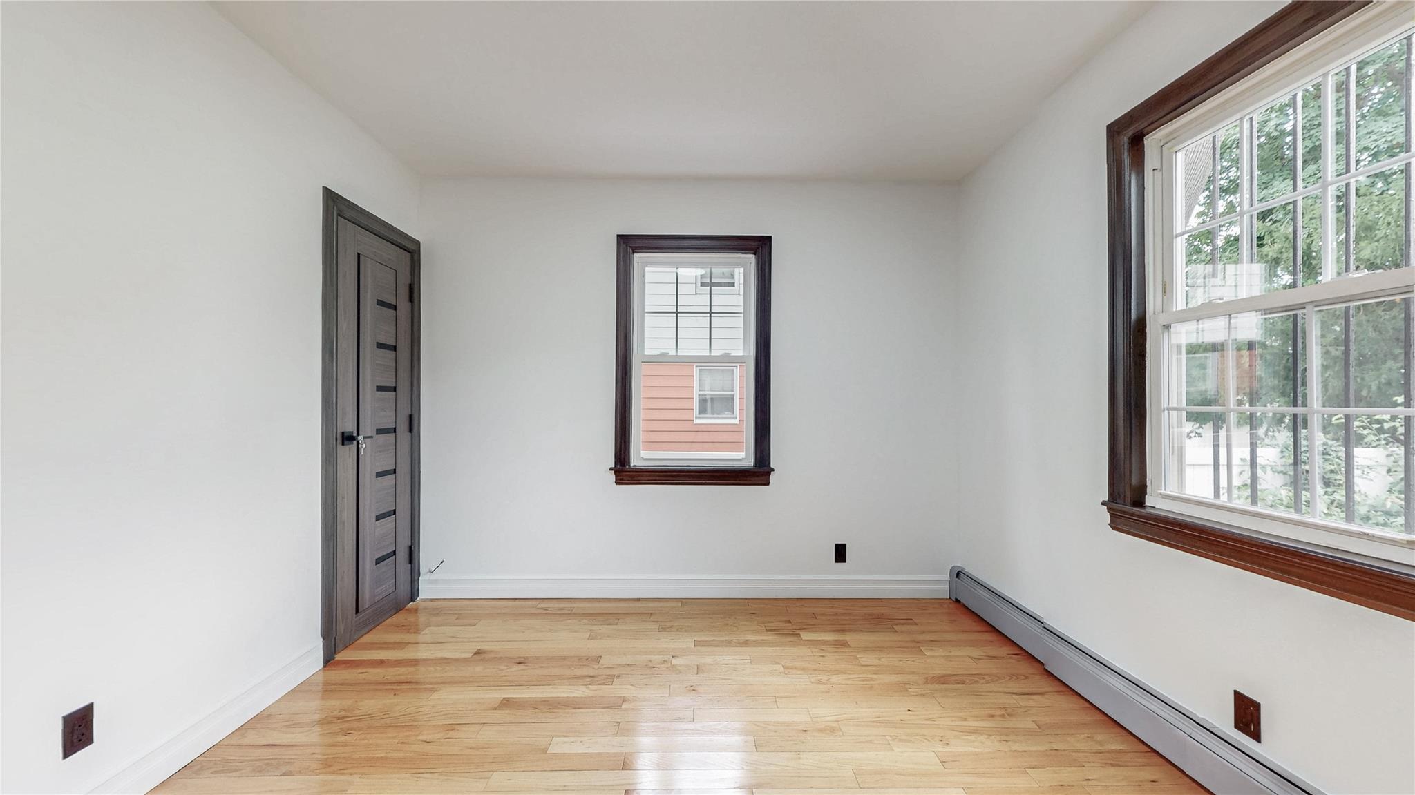 #12 photo, 118-27 201st Street, Saint Albans , NY 11412