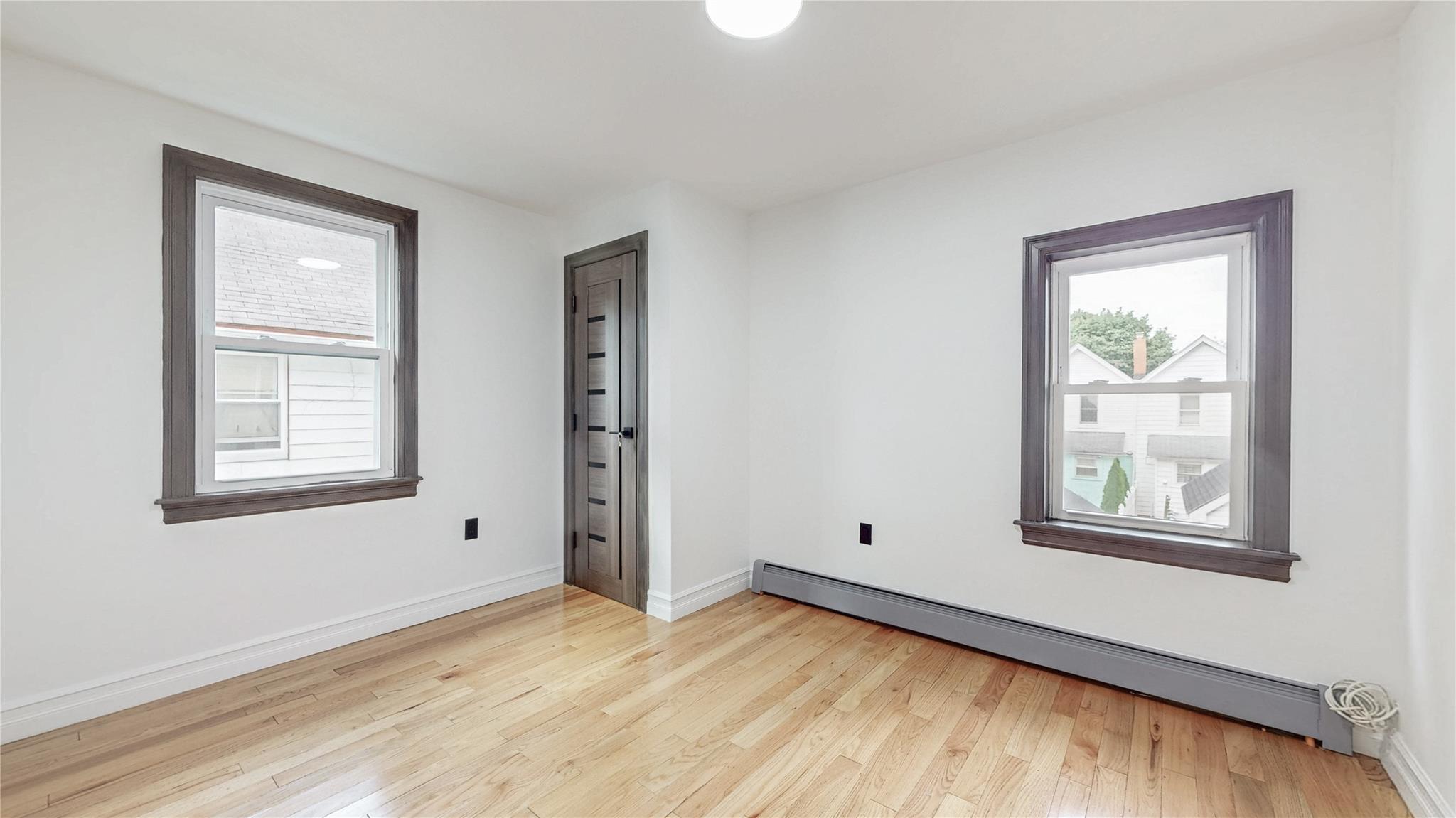 #18 photo, 118-27 201st Street, Saint Albans , NY 11412