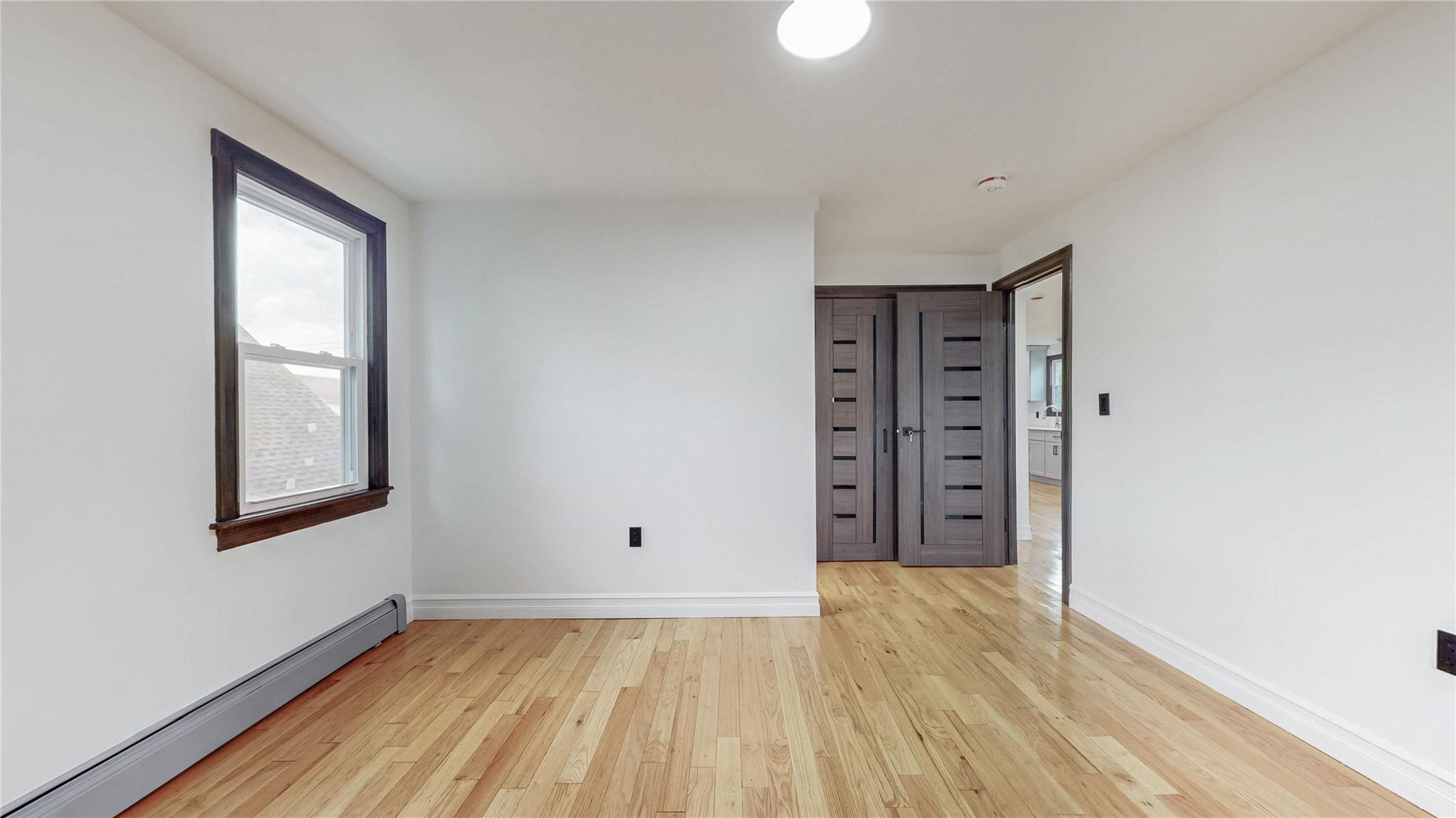 #19 photo, 118-27 201st Street, Saint Albans , NY 11412