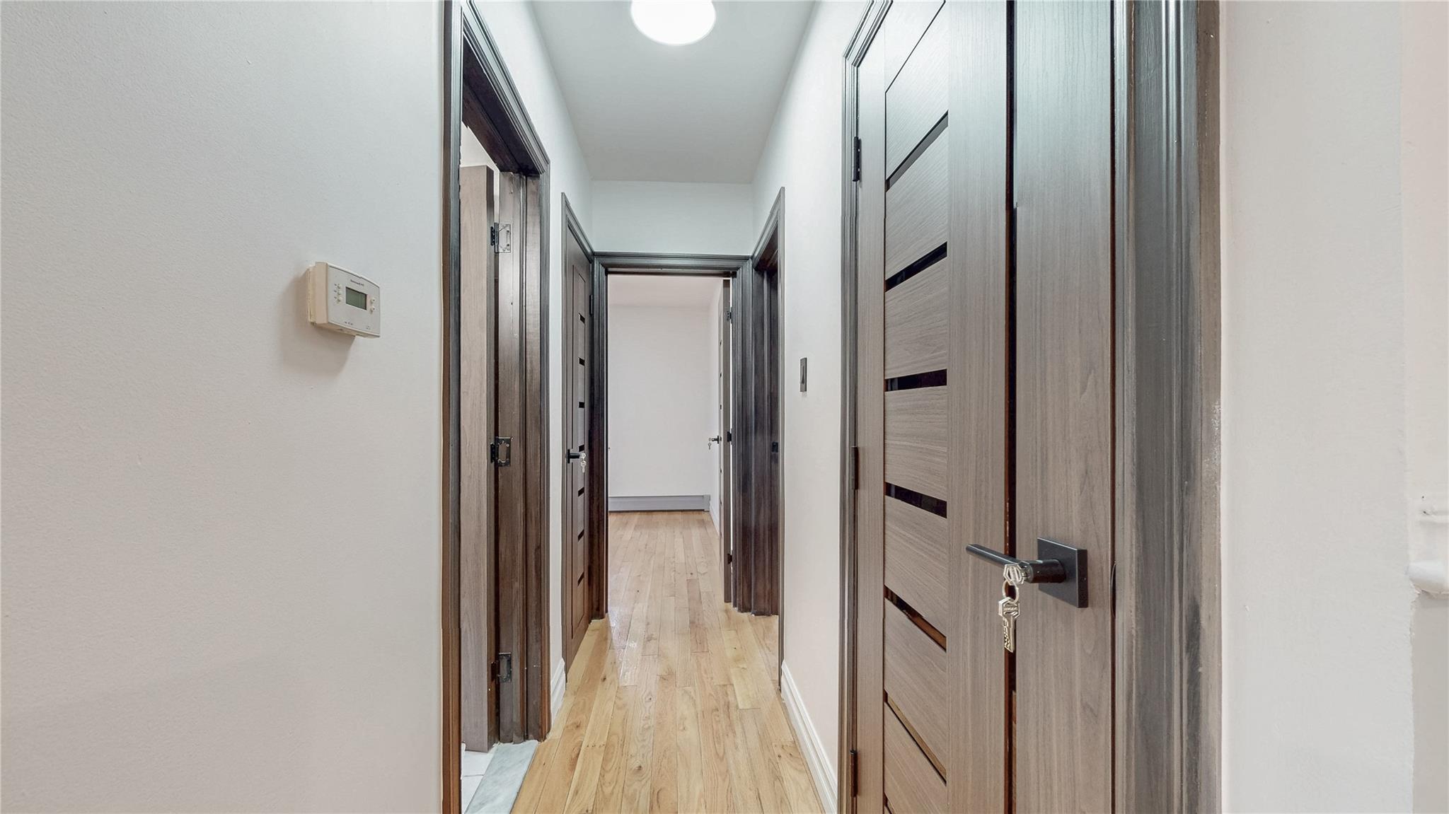 #8 photo, 118-27 201st Street, Saint Albans , NY 11412