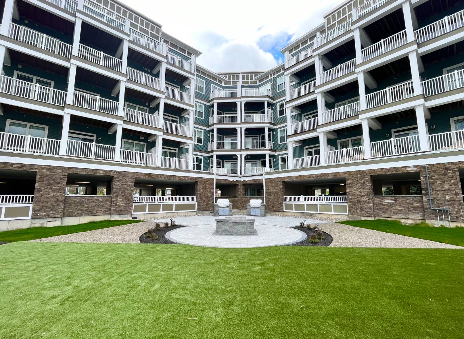 #7 photo, 1000 Hudson Square, Cohoes , NY 12047