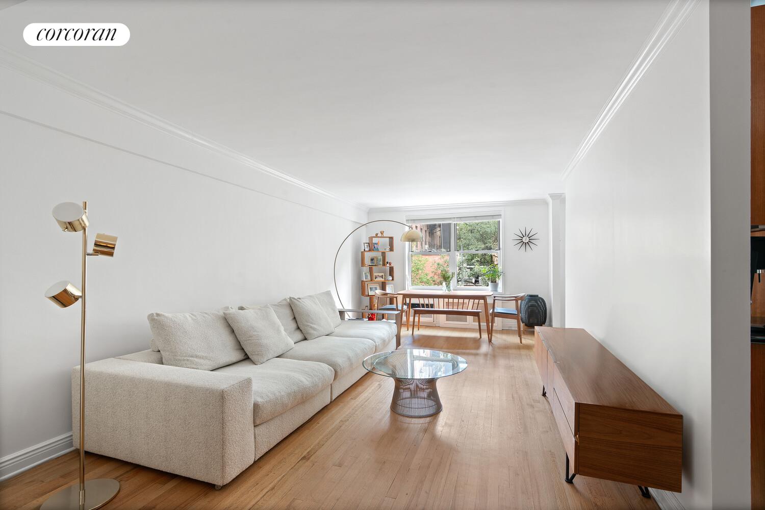 #1 photo, 302 E 88TH Street, Yorkville , NY 10128