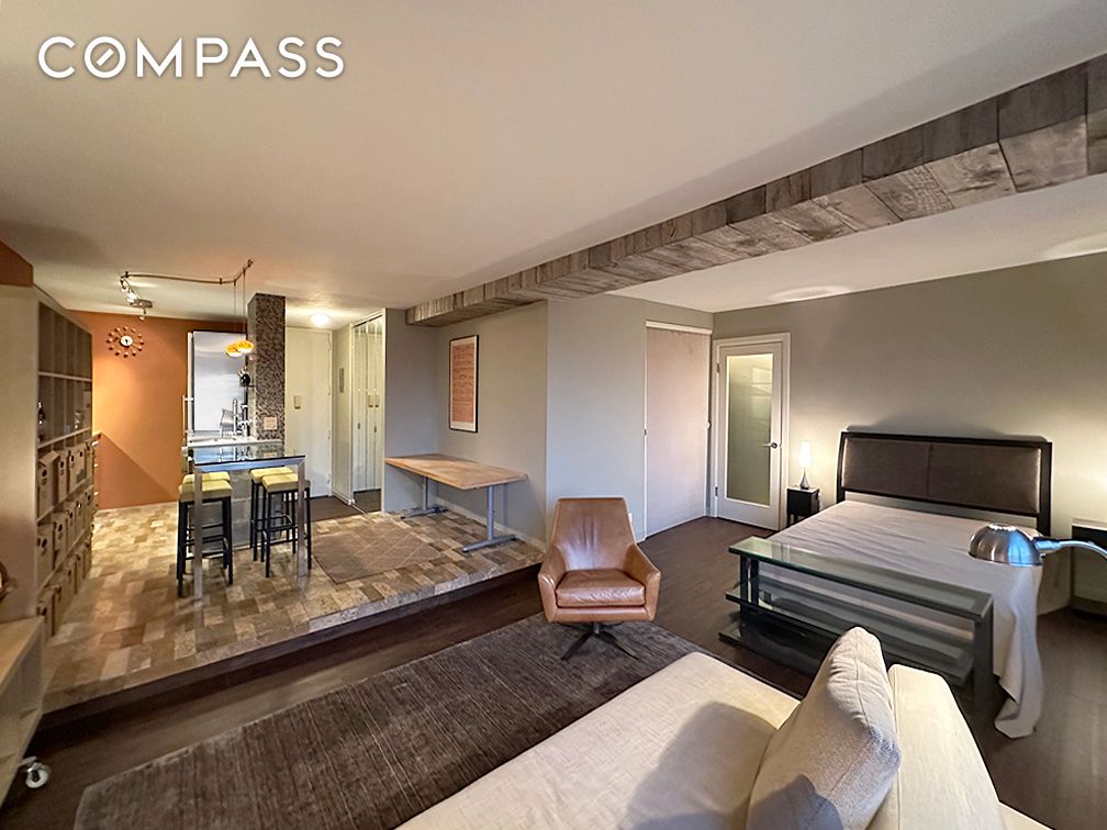 #4 photo, 215 W 95th Street, マンハッタン Upper West Side , NY 10025