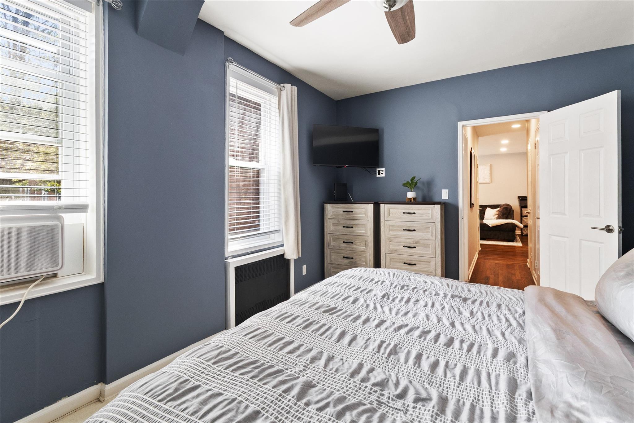 #11 photo, 101 Old Mamaroneck Road, White Plains , NY 10605