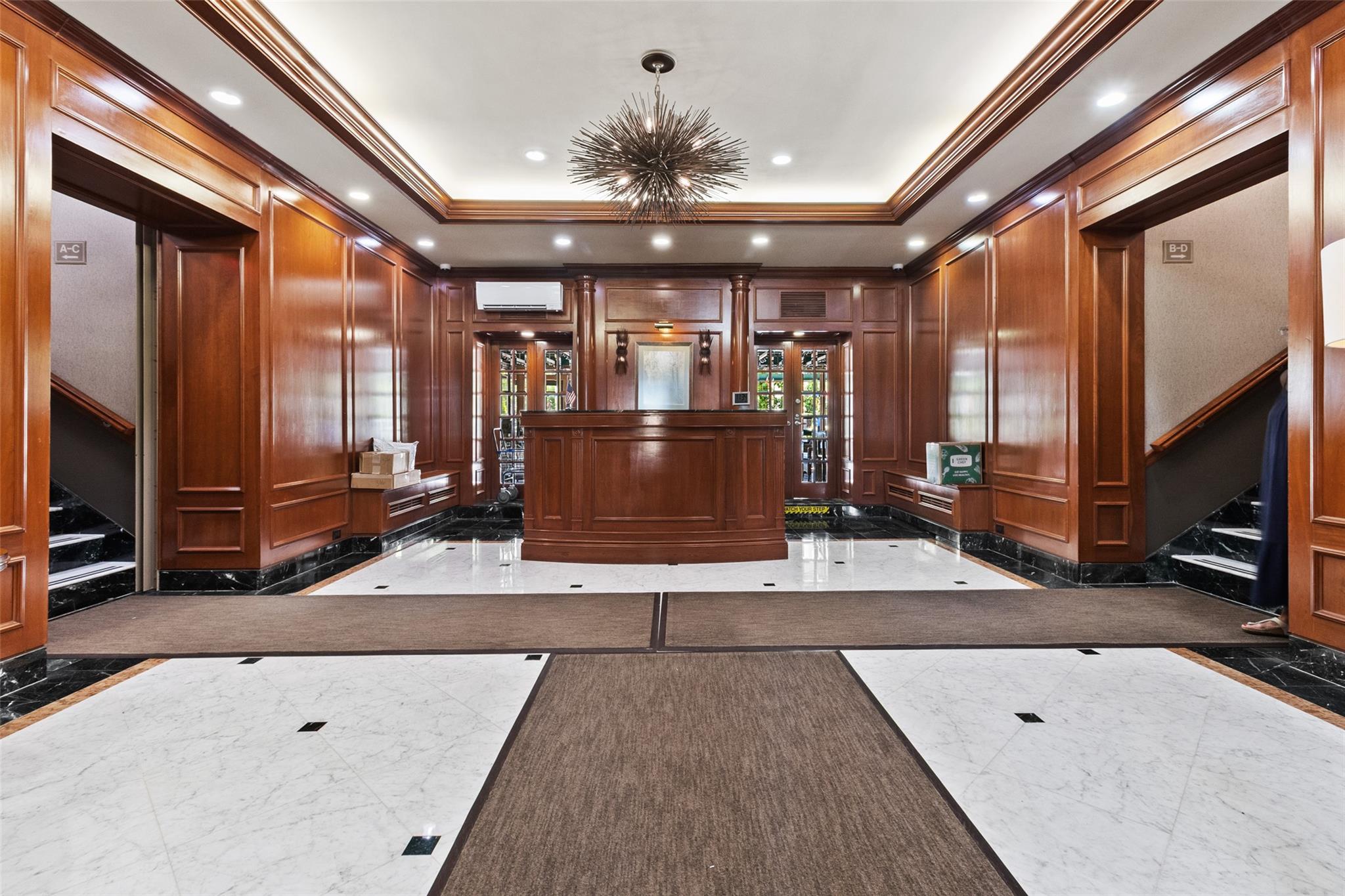 #14 photo, 101 Old Mamaroneck Road, White Plains , NY 10605