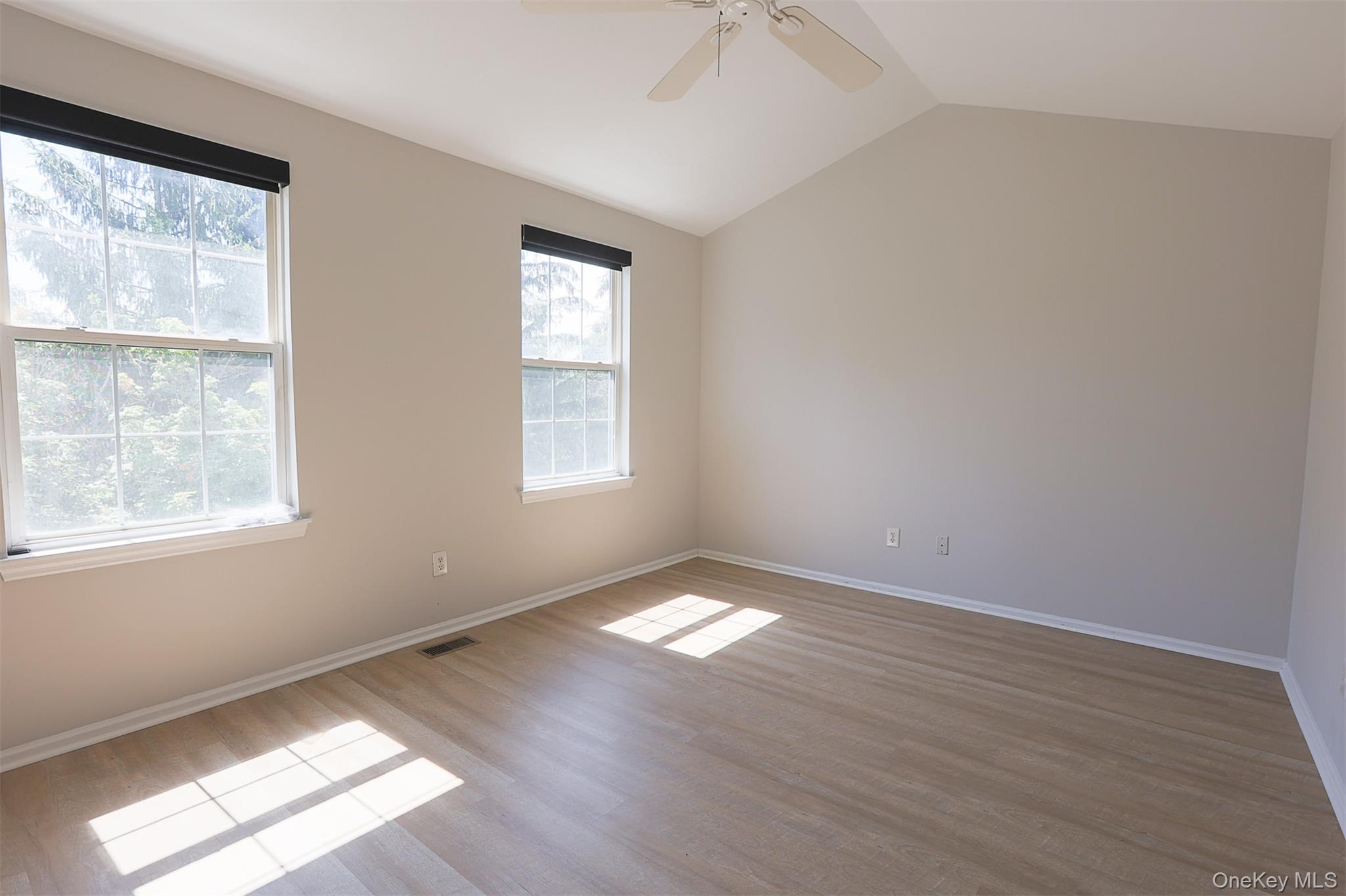 #11 photo, 16 Willow Drive, 紐約州 Nanuet , NY 10954