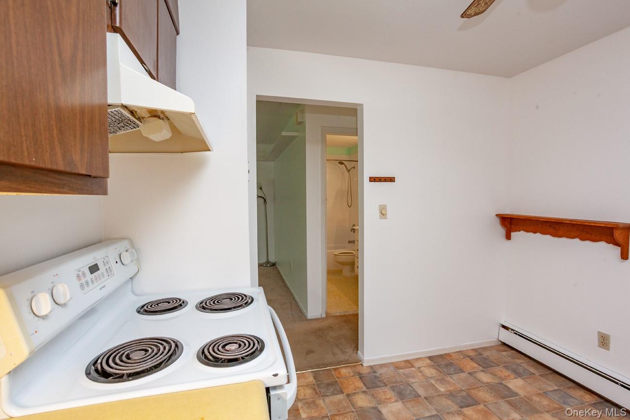 #11 photo, 1840 Crompond Road, Peekskill , NY 10566