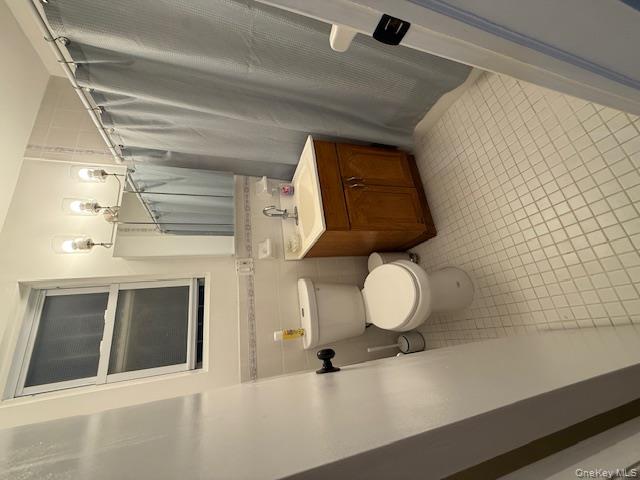 #9 photo, 9018 77th Street, クイーンズ区 Woodhaven , NY 11421