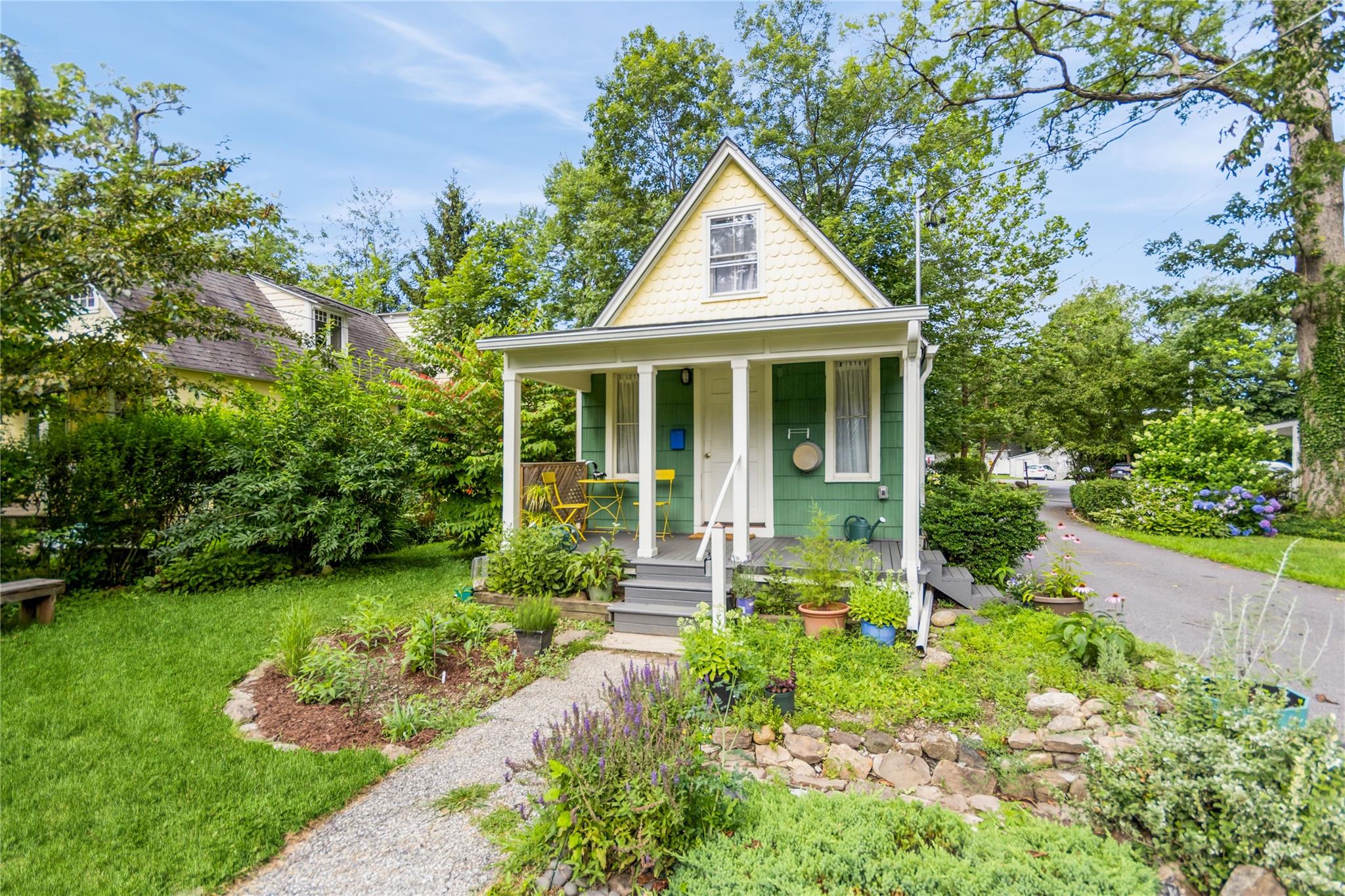 #1 photo, 17 CAMPWOODS Grounds, Ossining , NY 10562