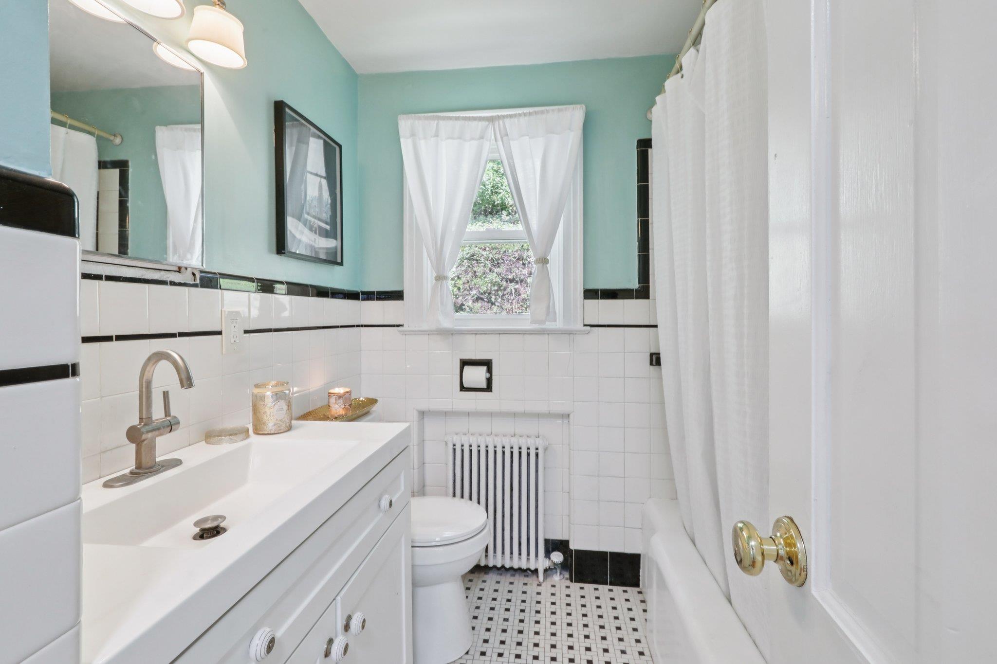 #19 photo, 1136 Route 9W, Nyack , NY 10960