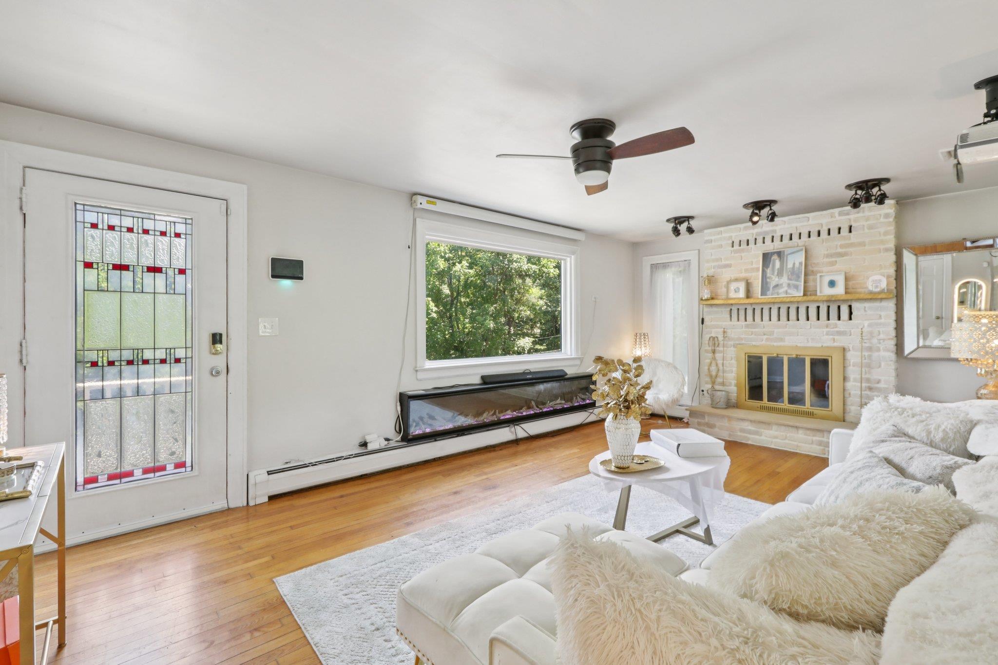 #4 photo, 1136 Route 9W, Nyack , NY 10960