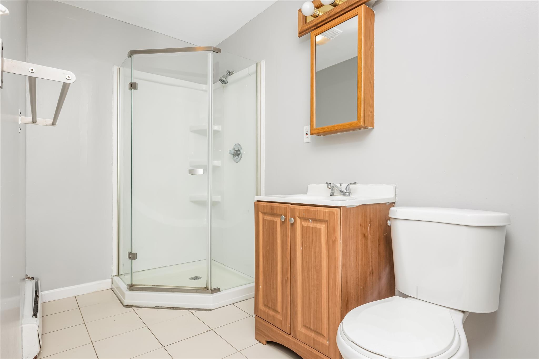 #18 photo, 350 Mark Tree Road, מחוז סאפוק South Setauket , NY 11720