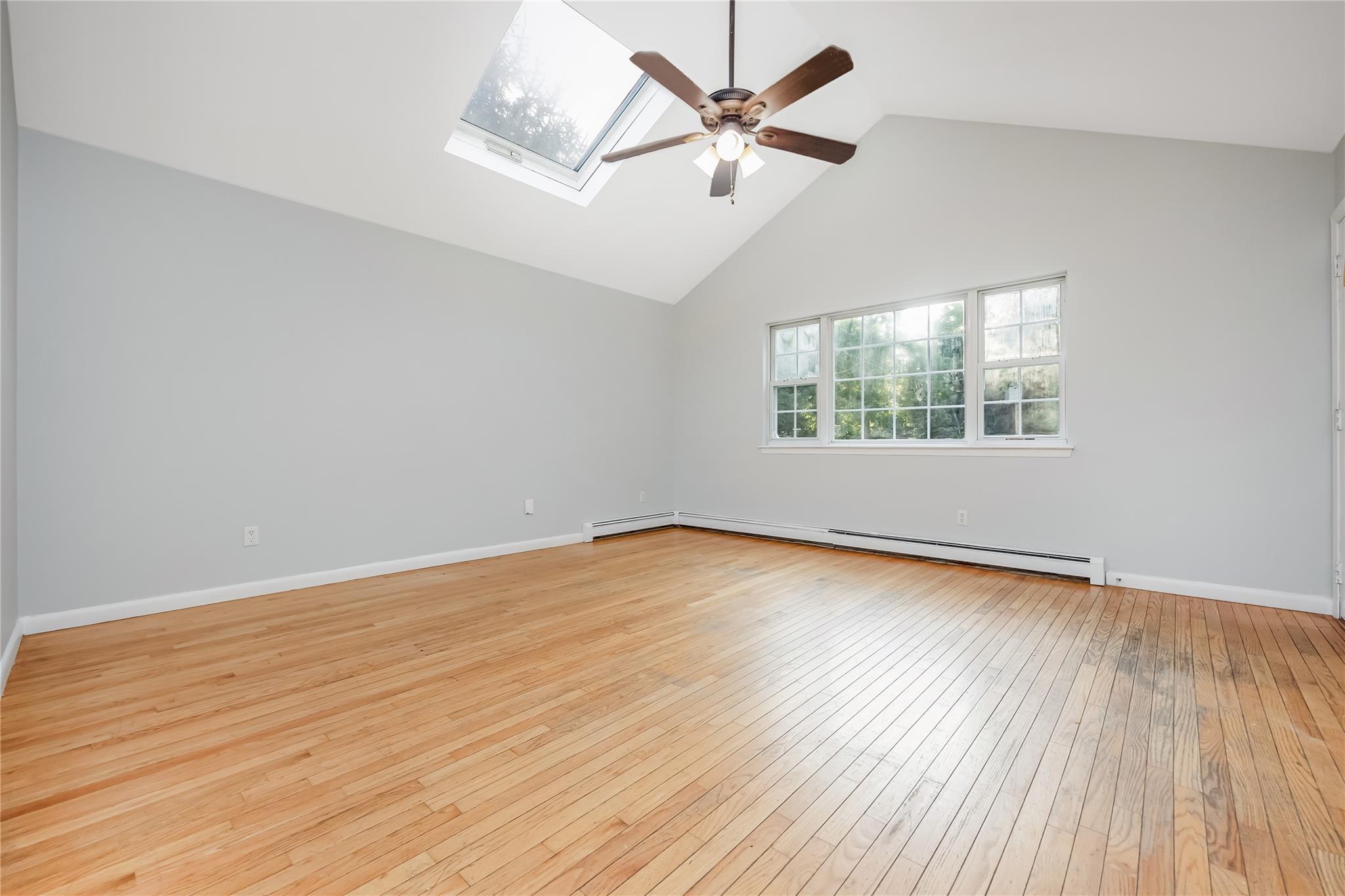 #7 photo, 350 Mark Tree Road, מחוז סאפוק South Setauket , NY 11720