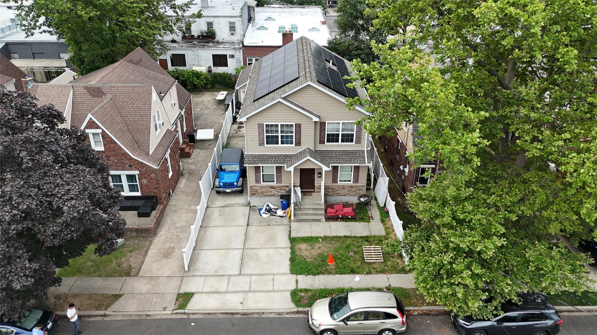 #1 photo, 170 Ivy Street, Hempstead , NY 11552