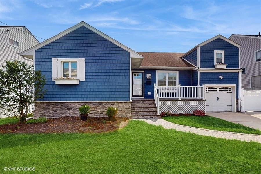 #1 photo, 525 Miller Avenue, Freeport , NY 11520