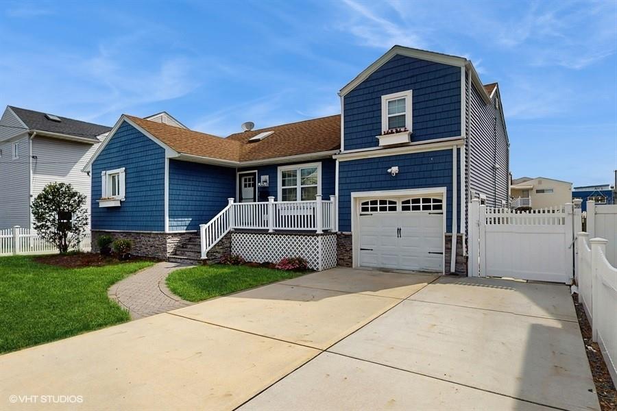 #2 photo, 525 Miller Avenue, Freeport , NY 11520